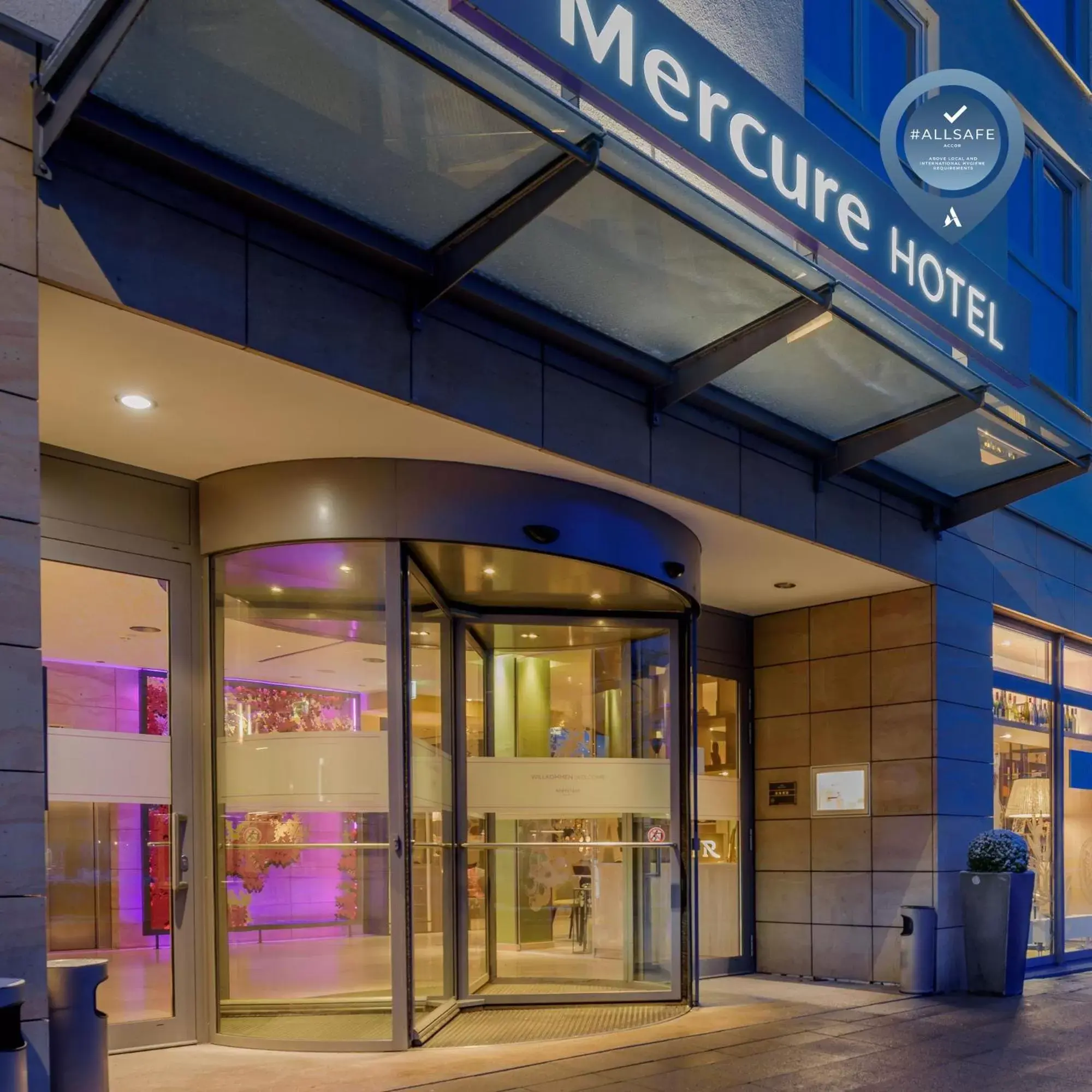 Property building in Mercure Hotel Hannover Mitte Property building in Mercure Hotel Hannover Mitte