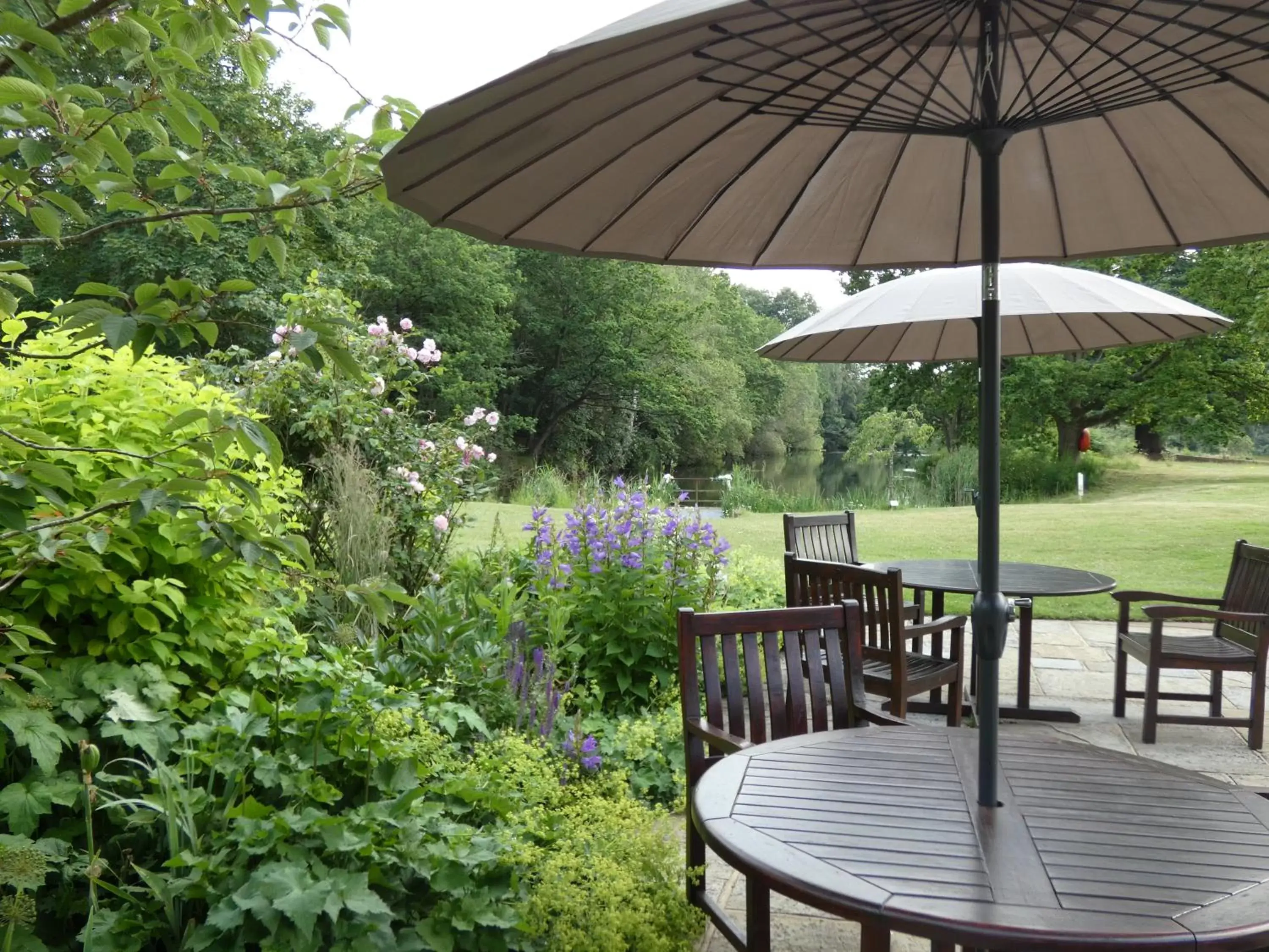 Patio in Stoke Place- Part of the Cairn Collection