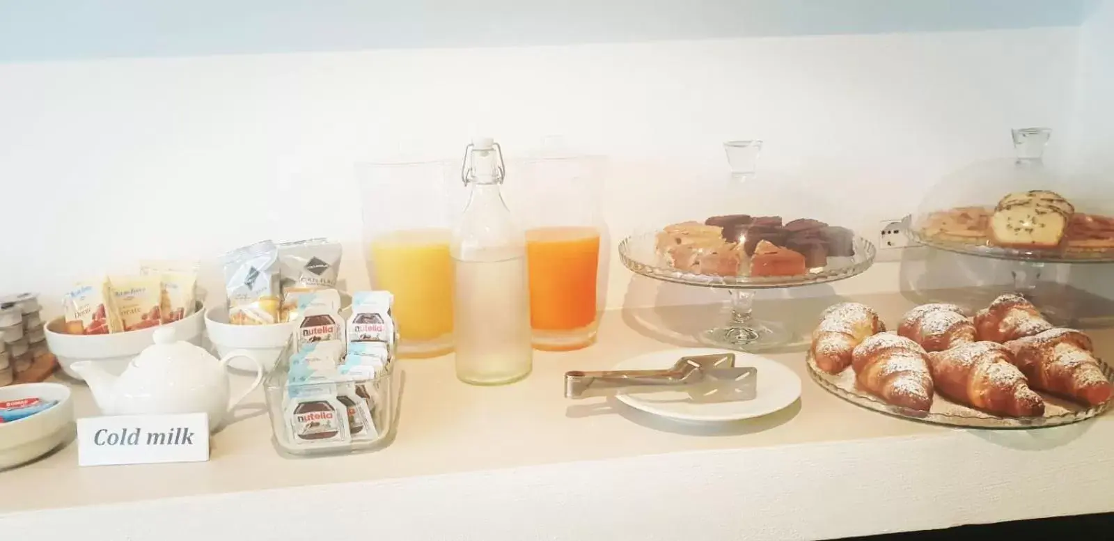 Buffet breakfast, Breakfast in Hotel Intorno Al Fico