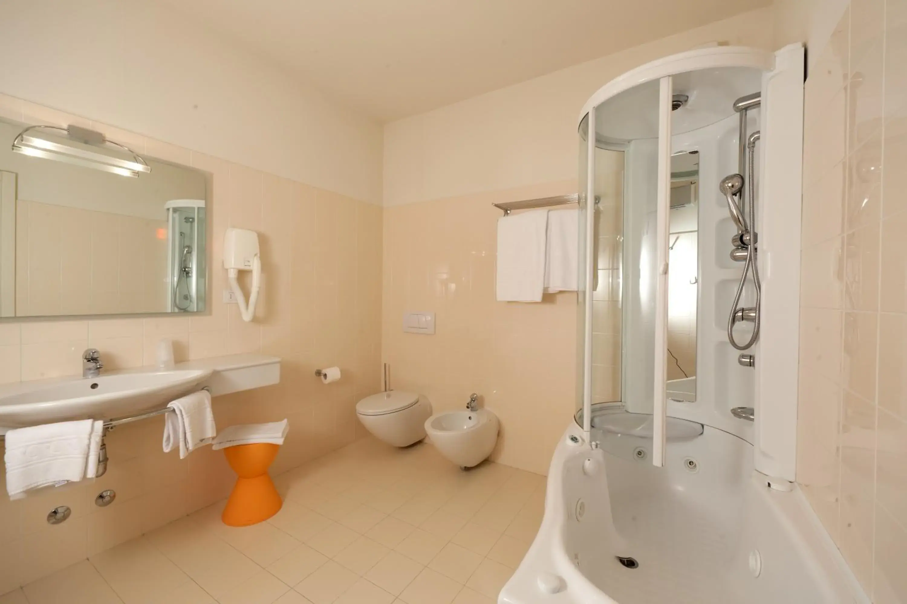 Bathroom in Club Hotel Olivi - Tennis Center