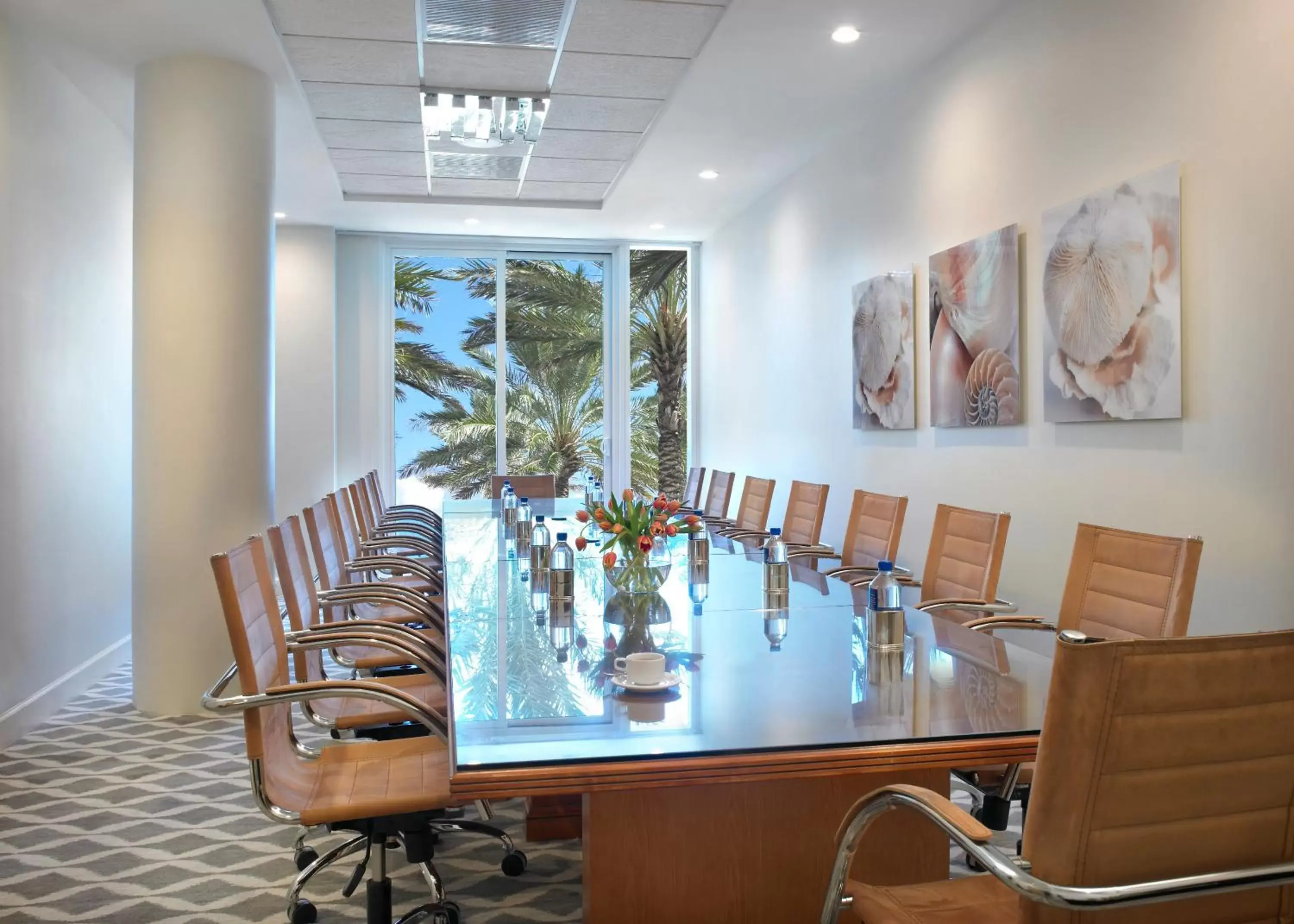 Meeting/conference room in Grand Beach Hotel Surfside