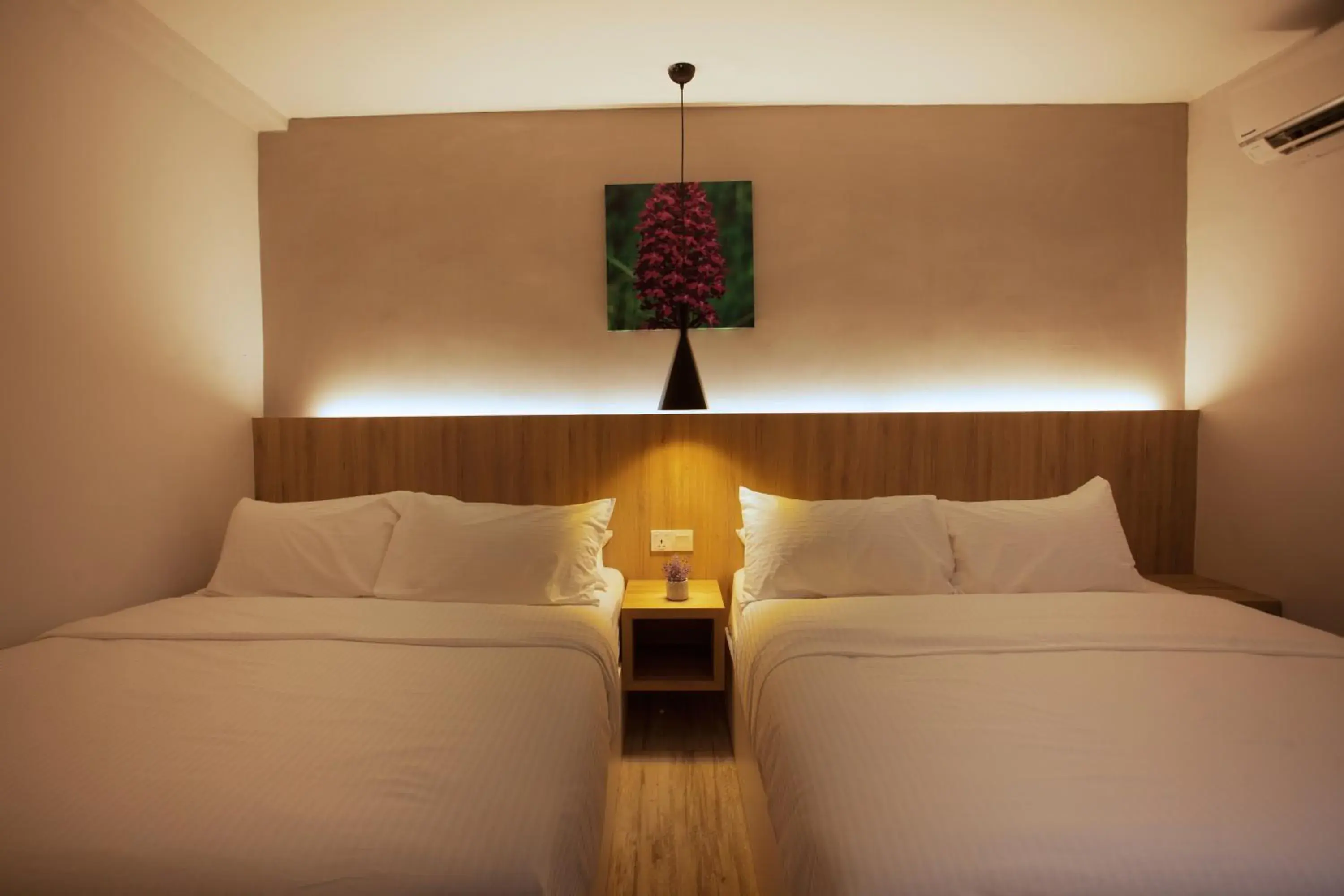 Bed in The Marion Hotel Bed in The Marion Hotel