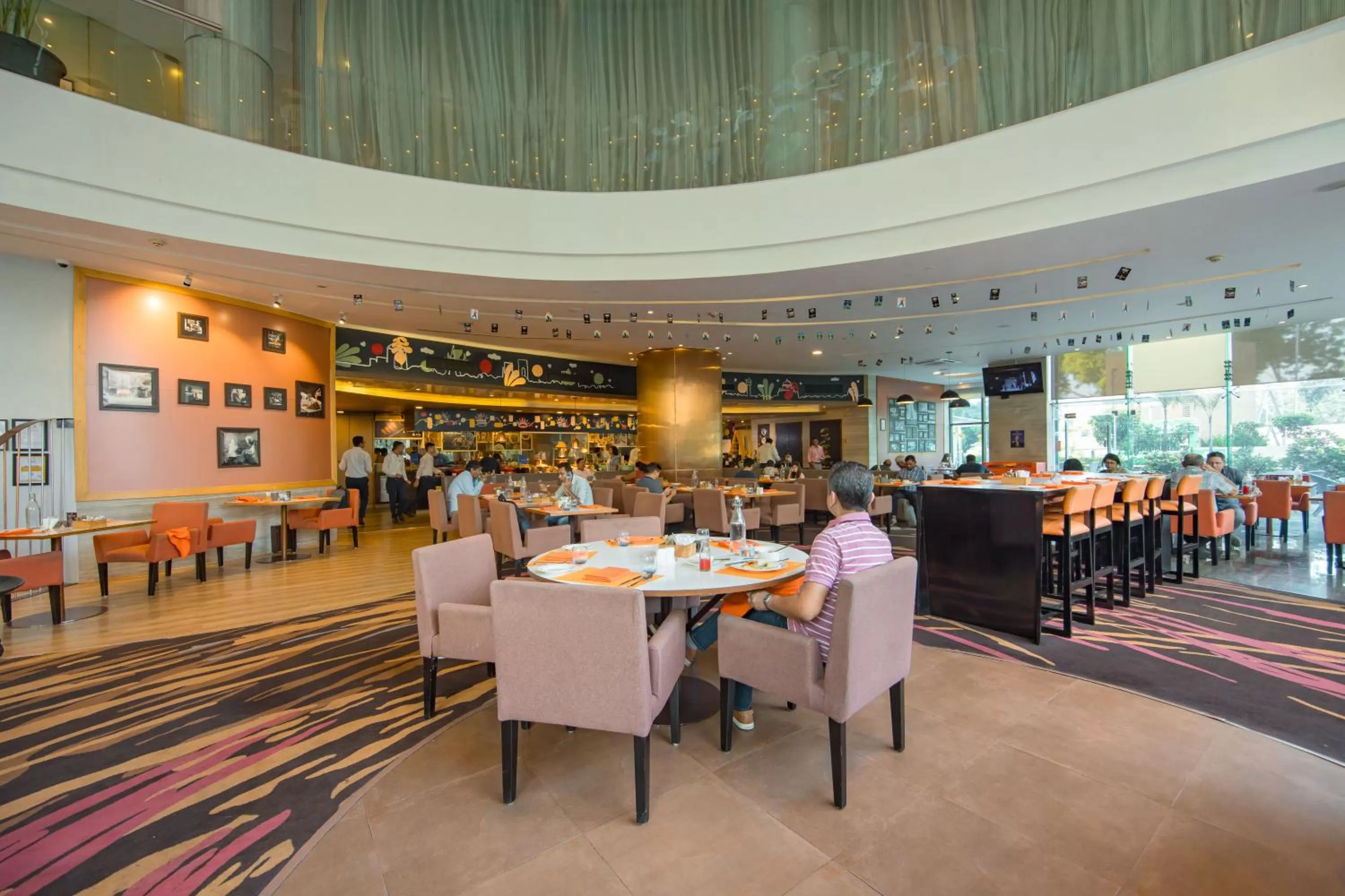 Restaurant/places to eat in Novotel Ahmedabad