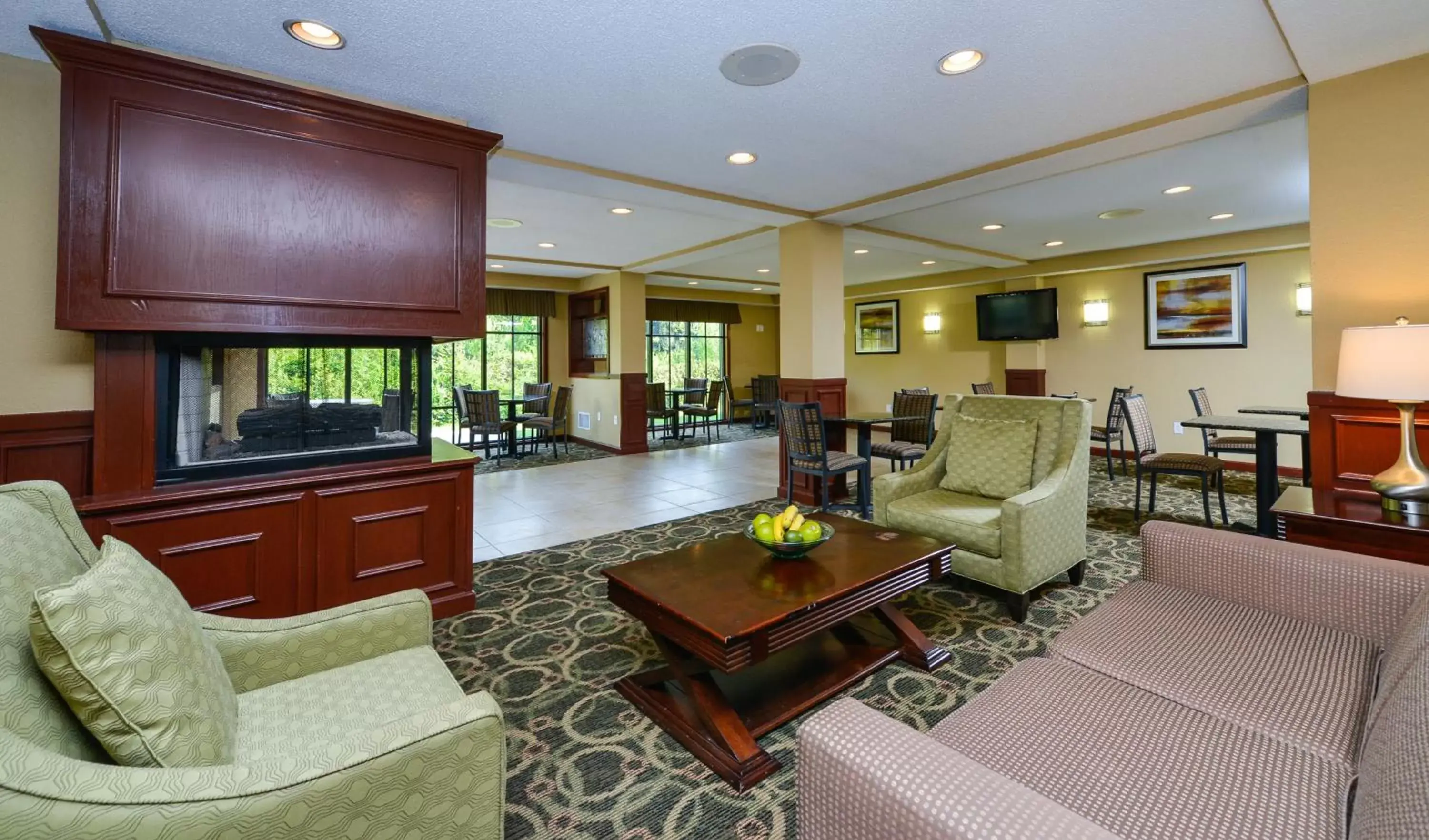 Seating Area in Best Western Plus Anderson