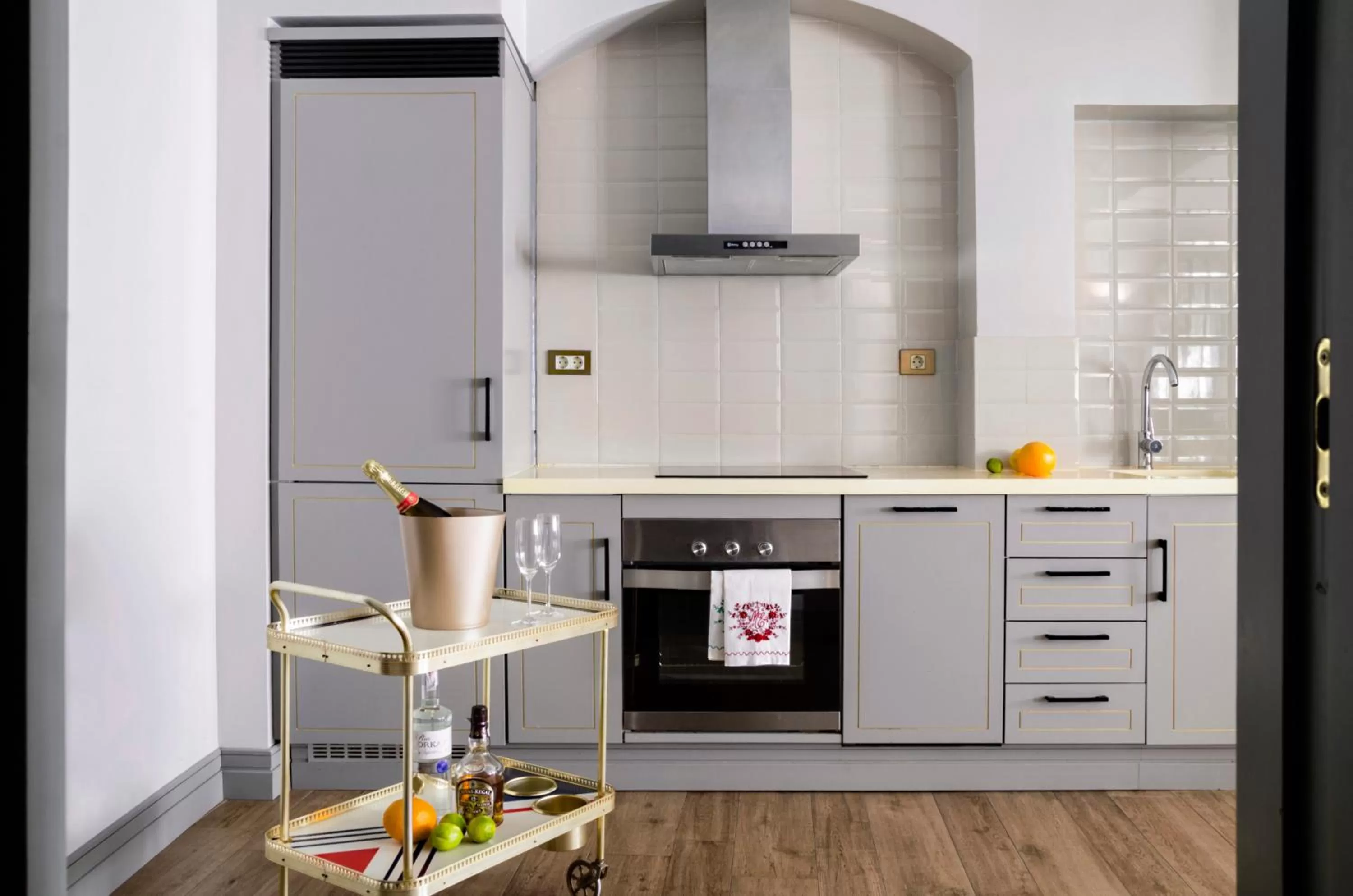 Kitchen or kitchenette in Blue Windows House Apartamentos & Suites