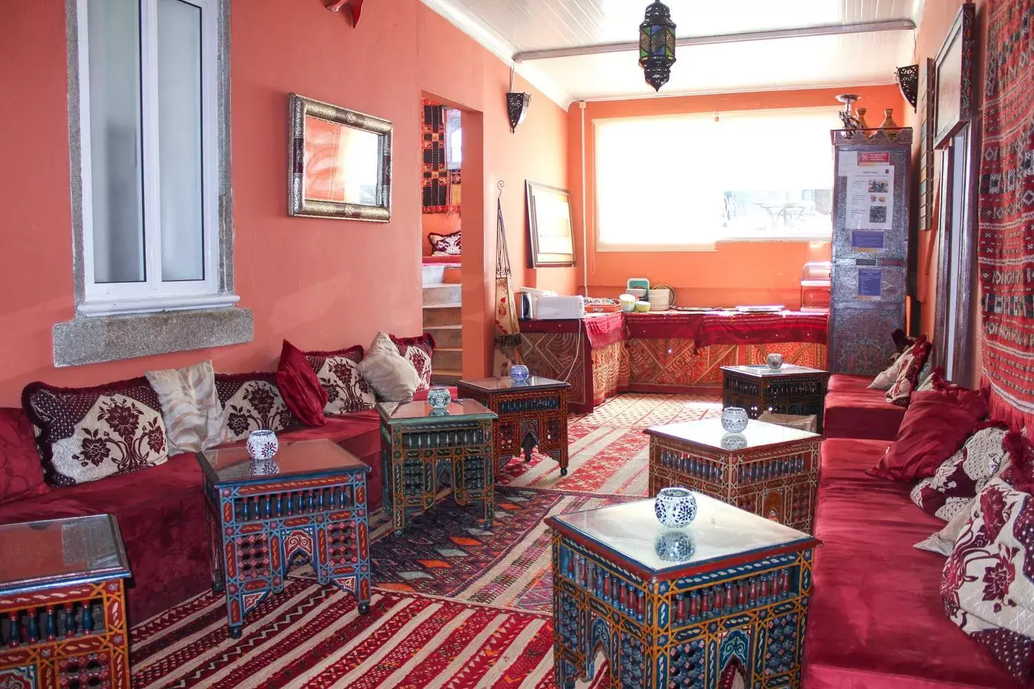 Lounge or bar in Porto Riad - Guest House