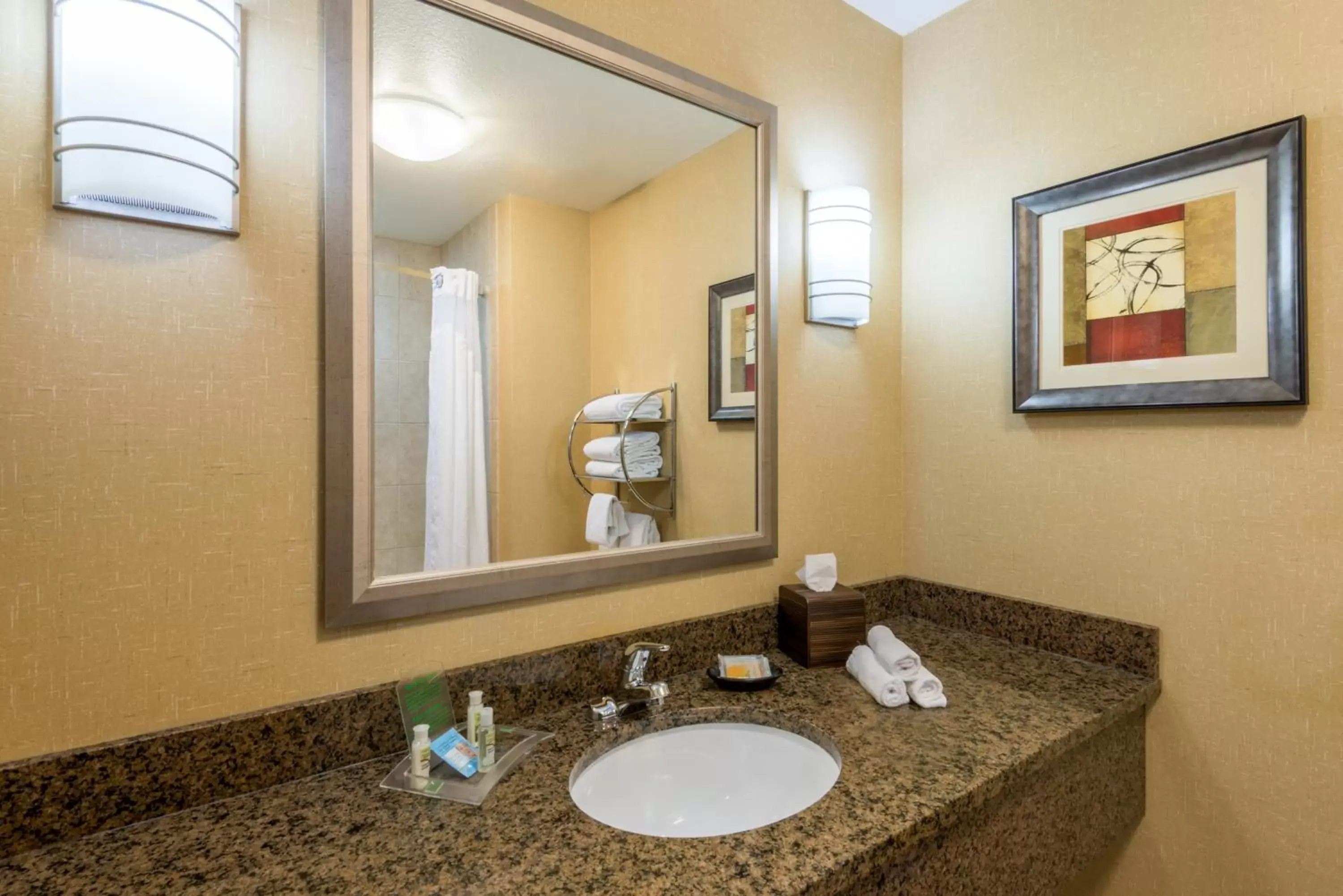 Queen Room with Two Queen Beds in Holiday Inn Casper East-Medical Center, an IHG Hotel