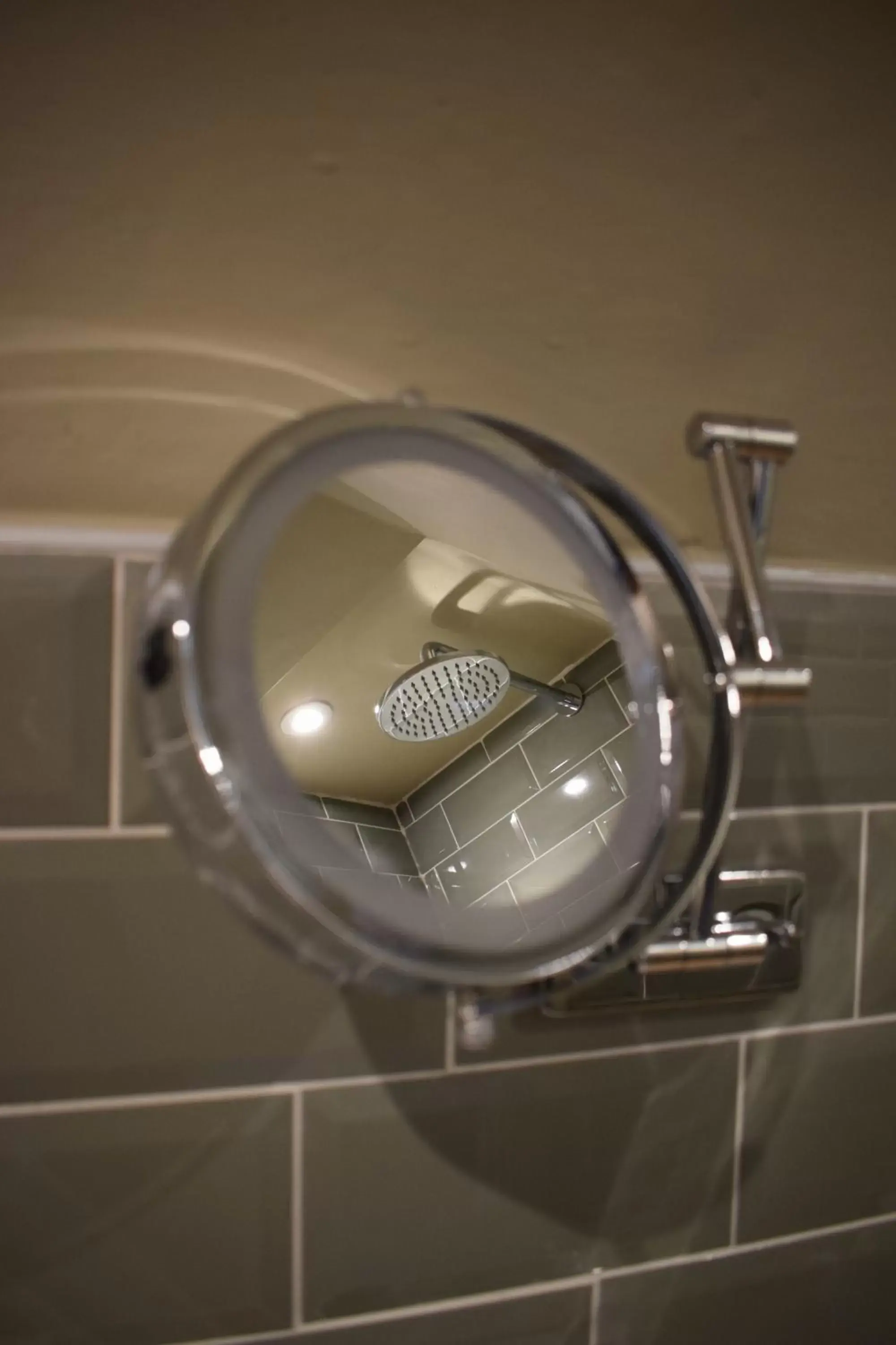 Bathroom in Alma Inn & Dining Rooms