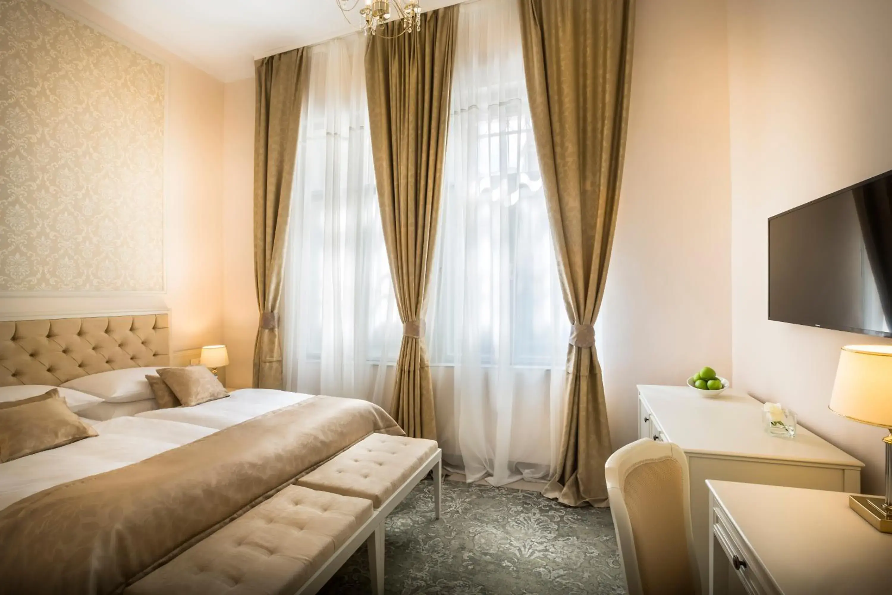 Economy Double Room - single occupancy in Hotel Bellevue - by Liburnia Hotels & Villas Economy Double Room - single occupancy in Hotel Bellevue - by Liburnia Hotels & Villas