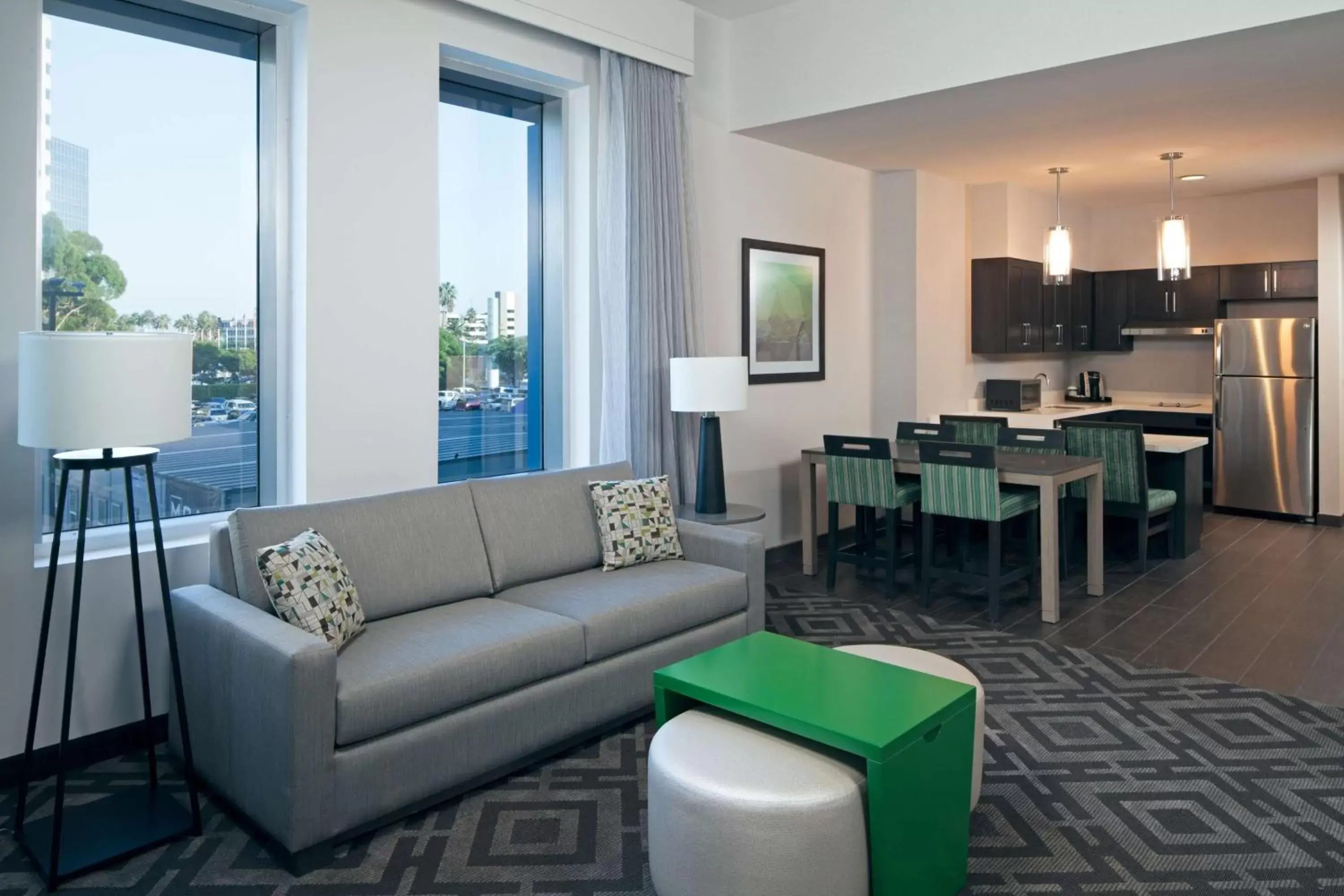 Living room, Seating Area in Homewood Suites By Hilton Los Angeles International Airport