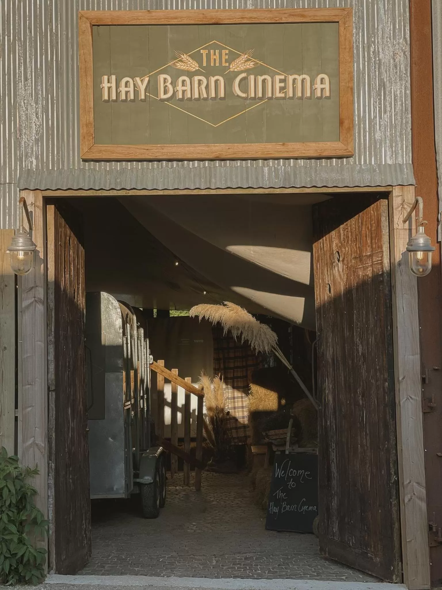 Evening entertainment in Outbuildings Dorset