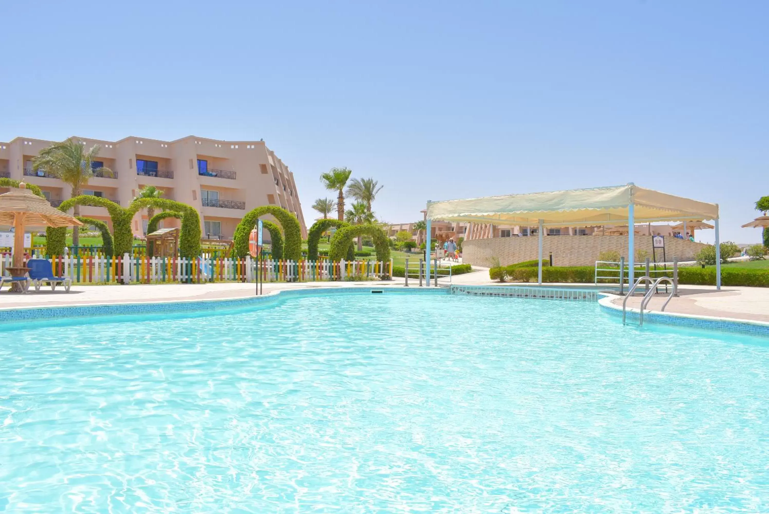 Swimming Pool in Jasmine Palace Resort