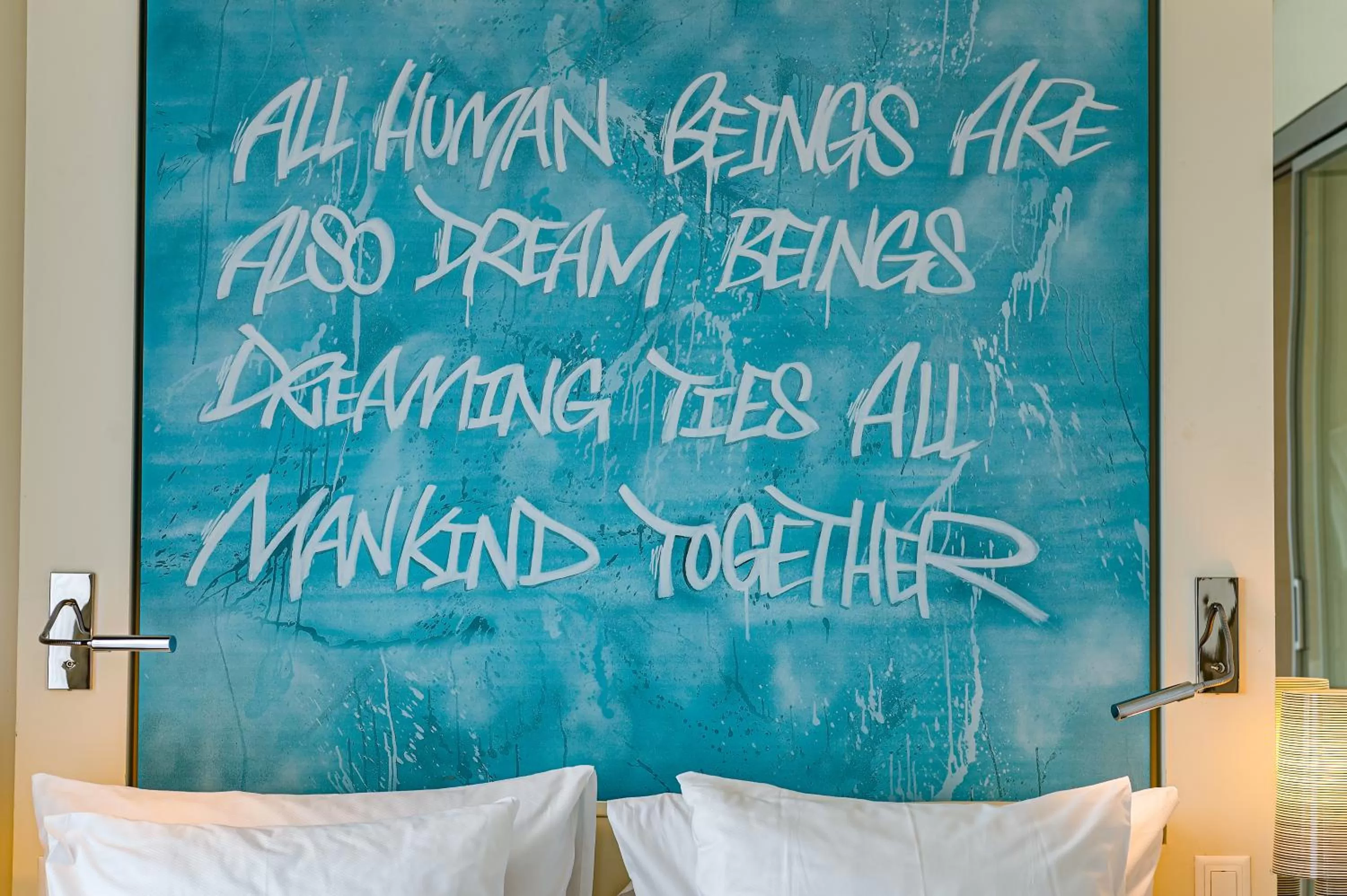 Decorative detail, Bed in N’vY Manotel