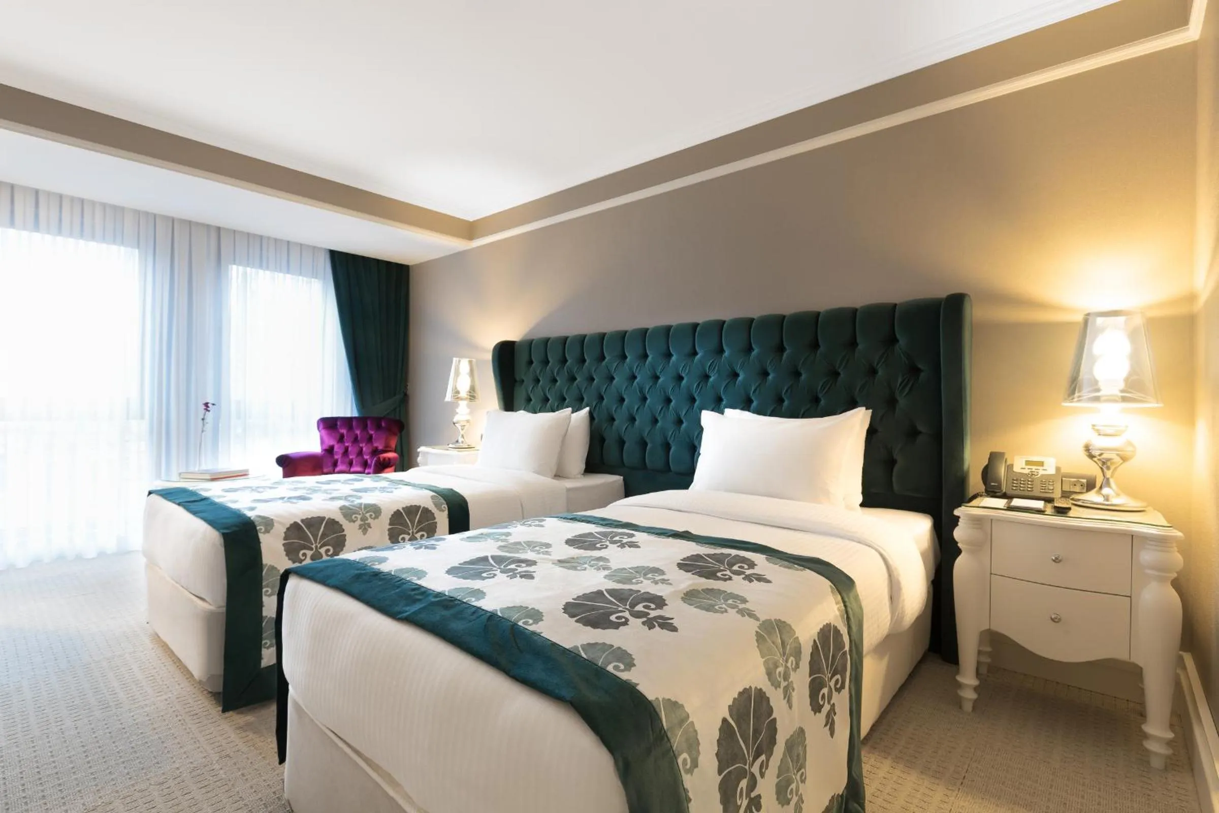 Bed in Metropolitan Hotels Taksim