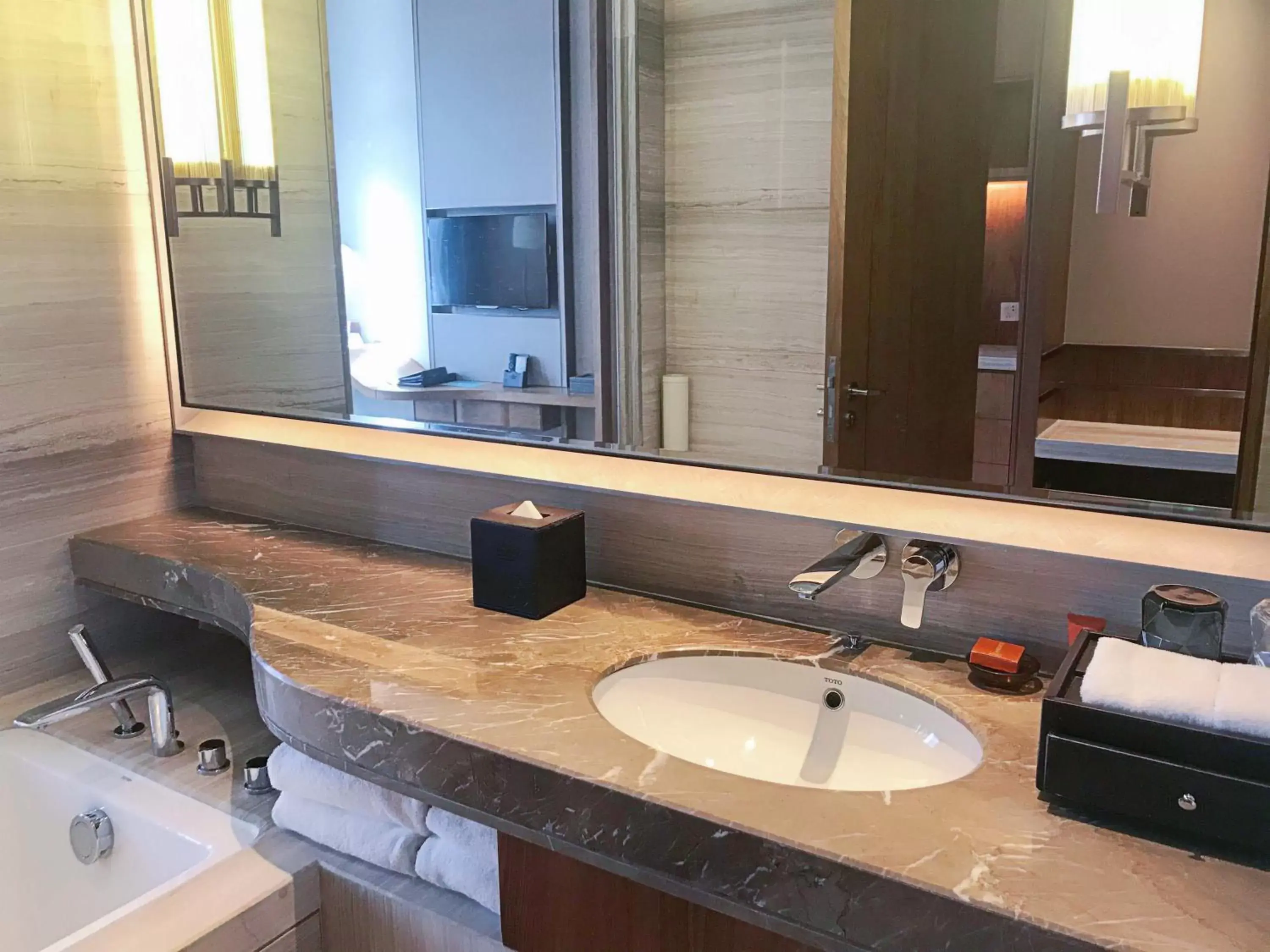 Bathroom in Crowne Plaza Fuzhou Riverside, an IHG Hotel