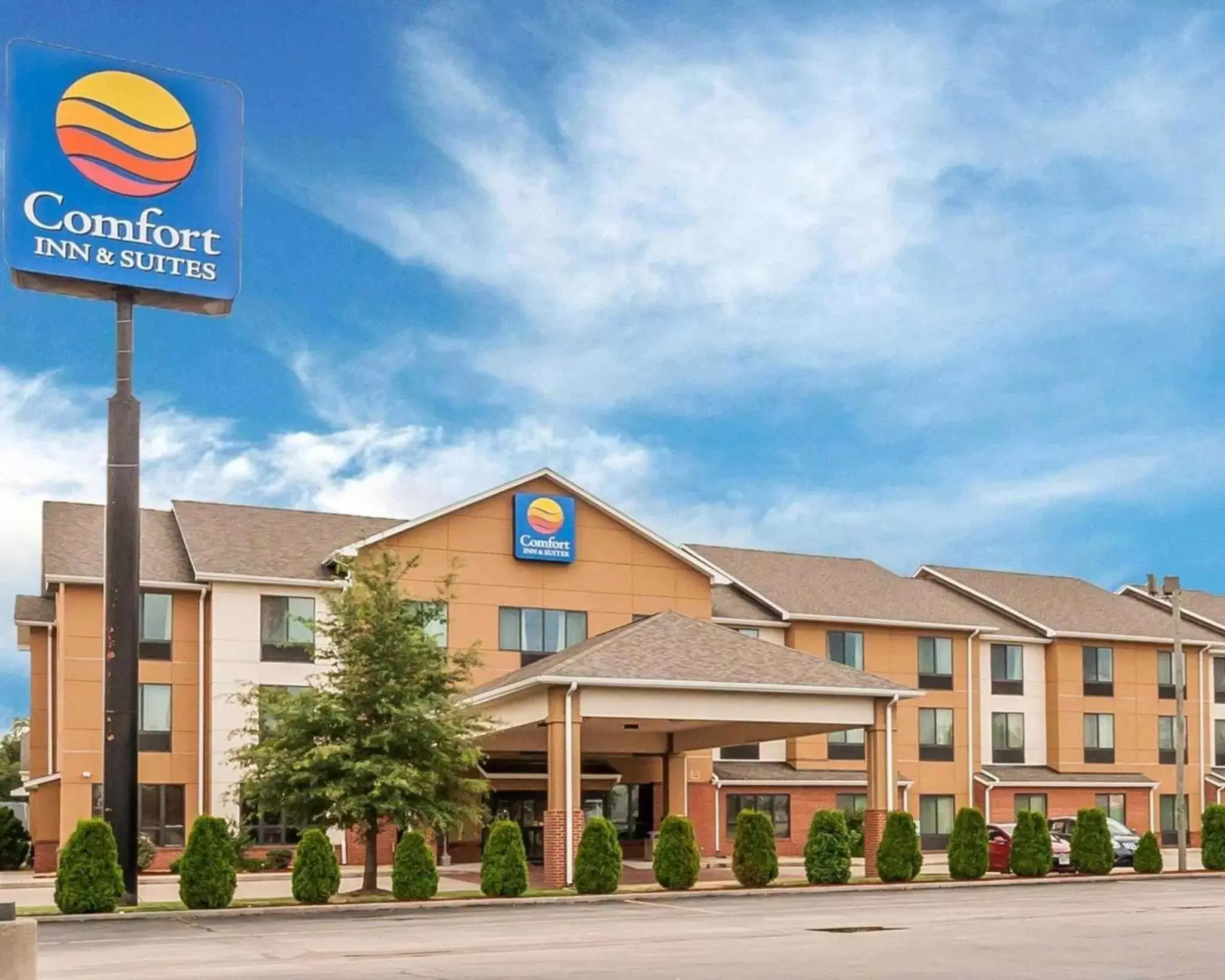 Property Building in Comfort Inn & Suites Sikeston I-55