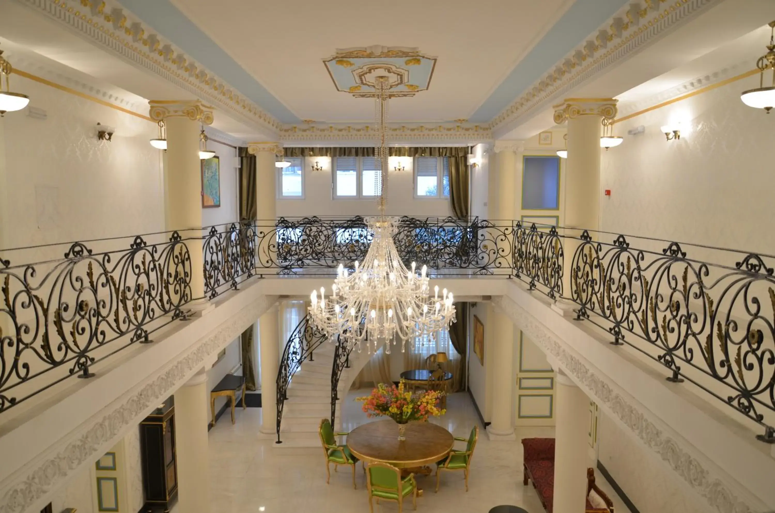 Lobby or reception, Restaurant/Places to Eat in Garni Hotel Helvetia
