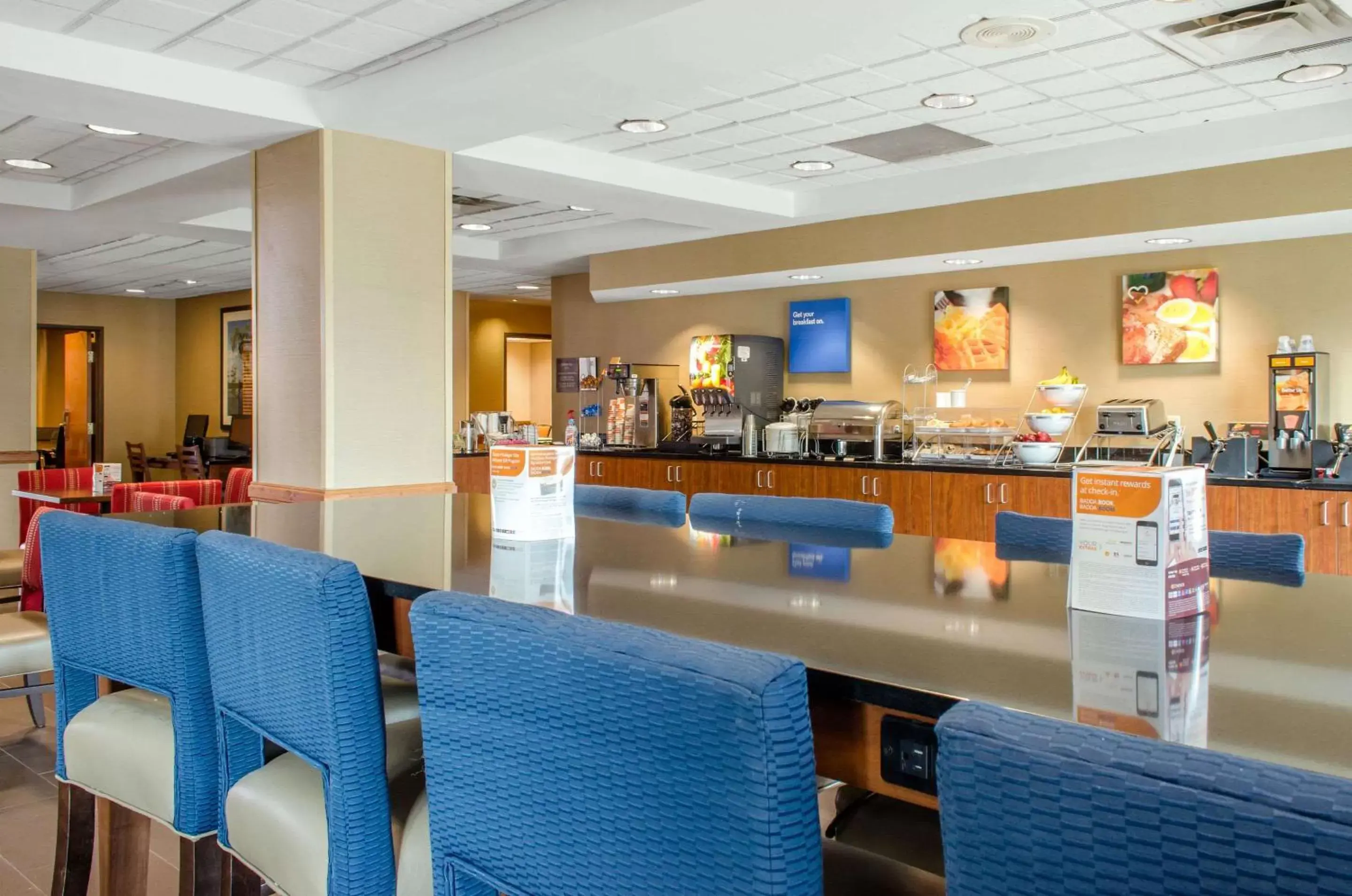 Restaurant/Places to Eat in Comfort Inn & Suites Biloxi D'Iberville