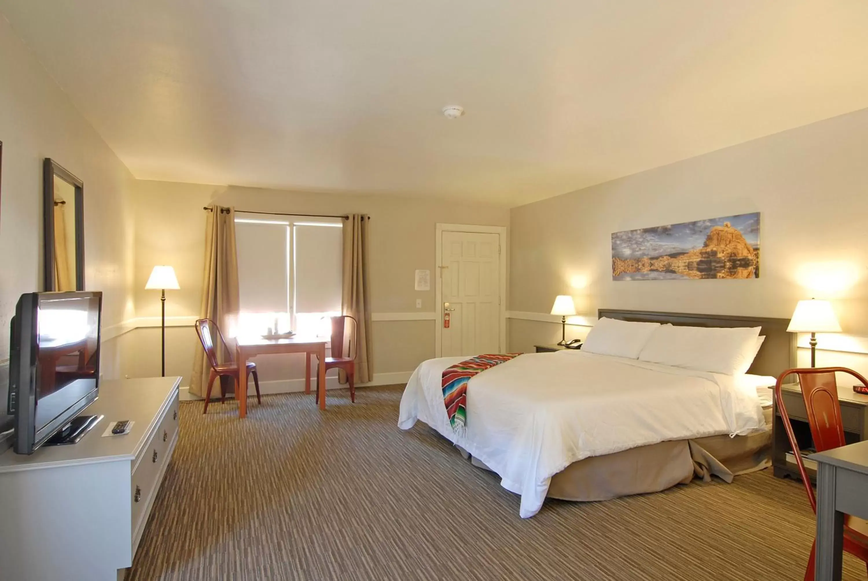 King Room in Palm Canyon Hotel and RV Resort