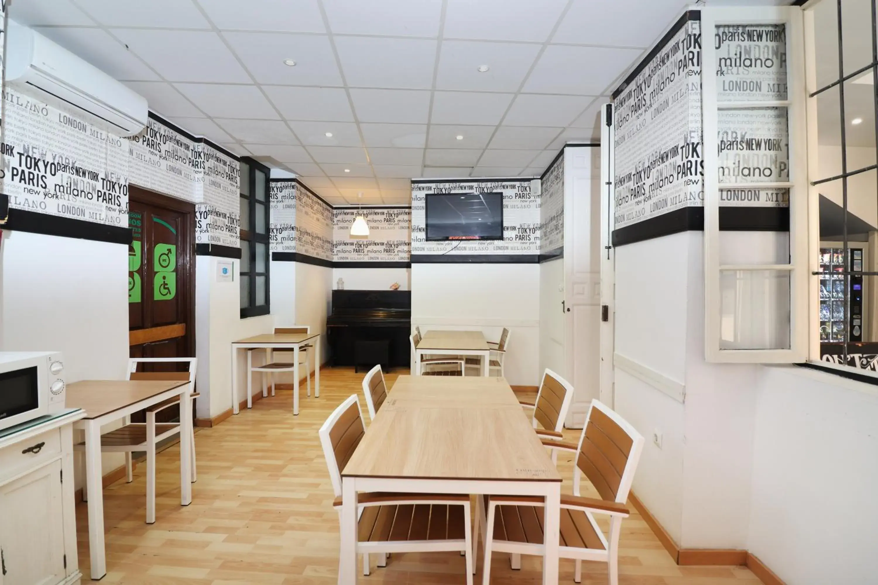 Feel Hostels City Center Feel Hostels City Center