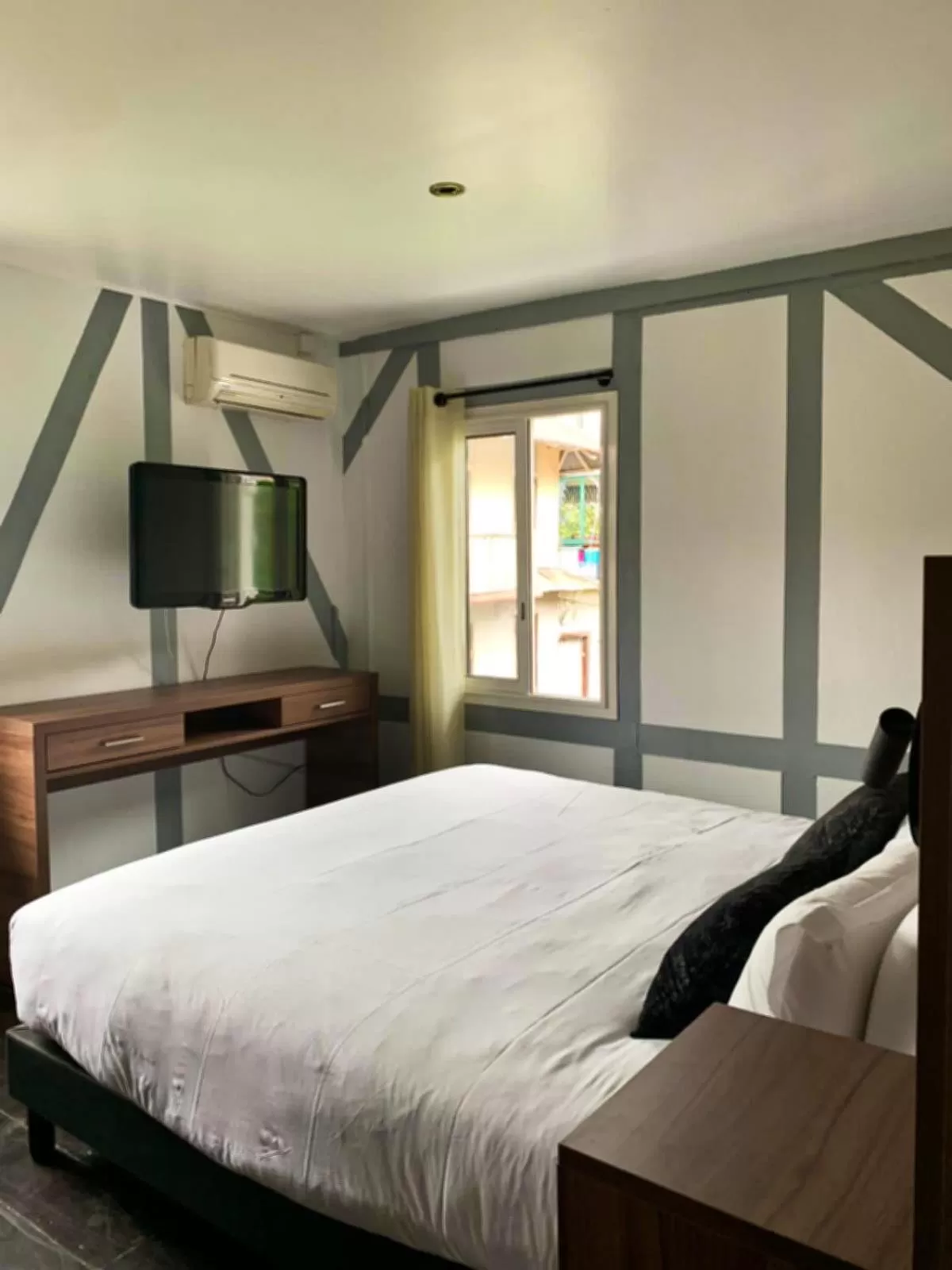 Bed in Eclipse Belle Etoile Appart'hôtel