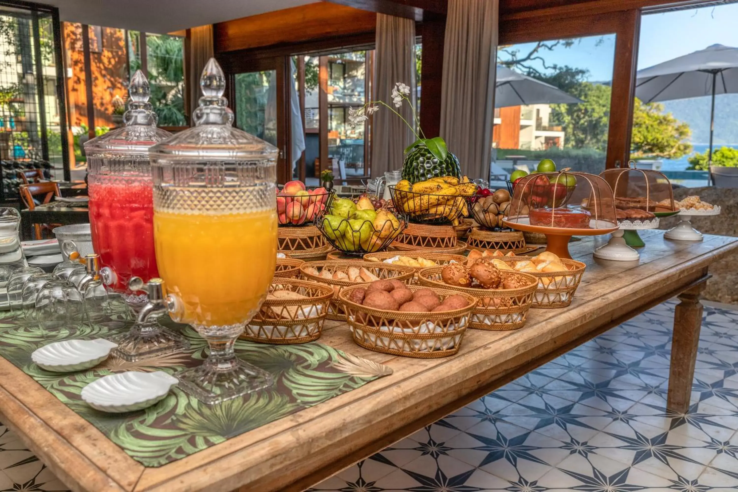 Breakfast in Wyndham Ilhabela Casa Di Sirena