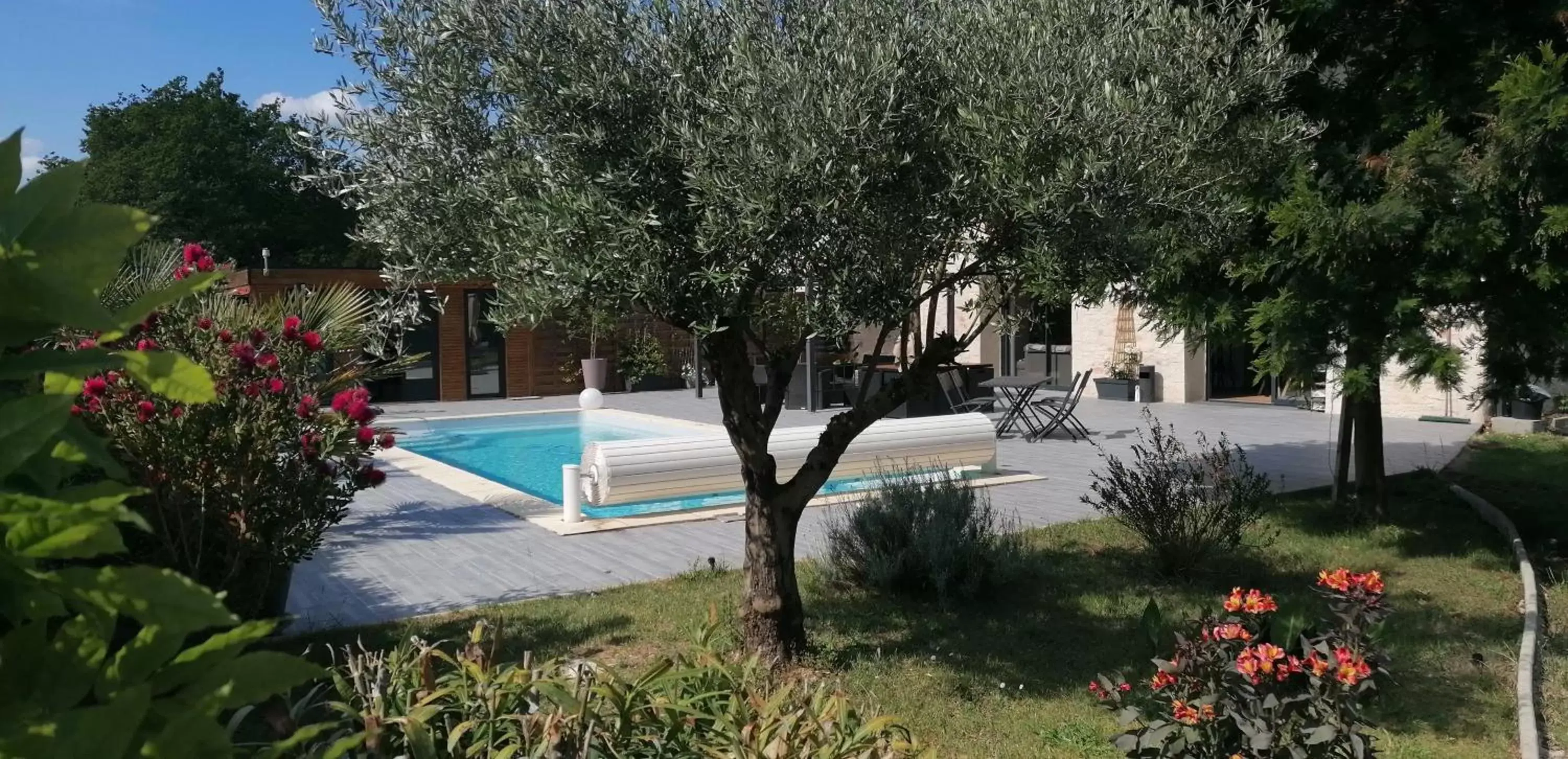 Swimming Pool in La résinière