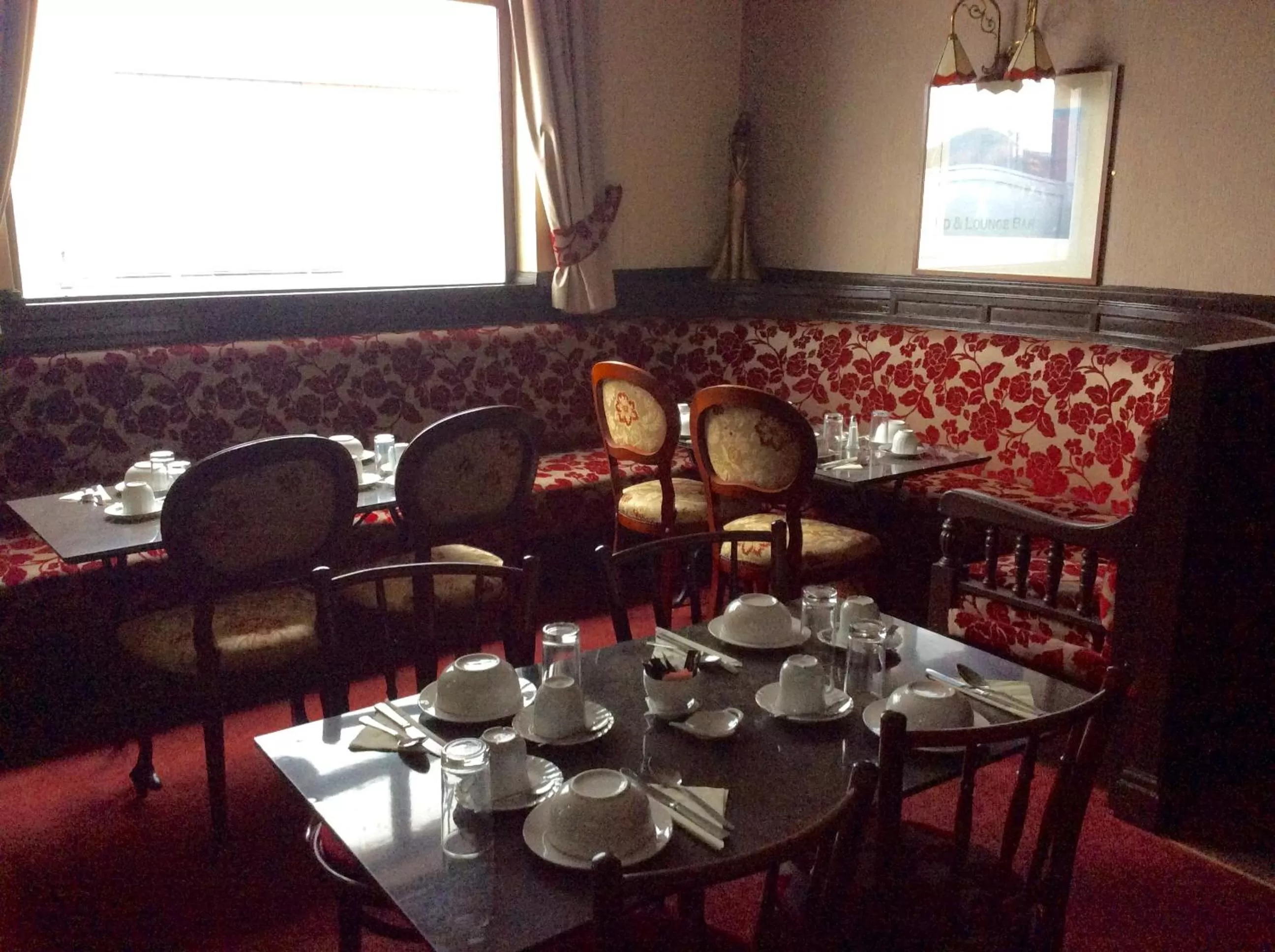 Seating area in The Whittington and Cat