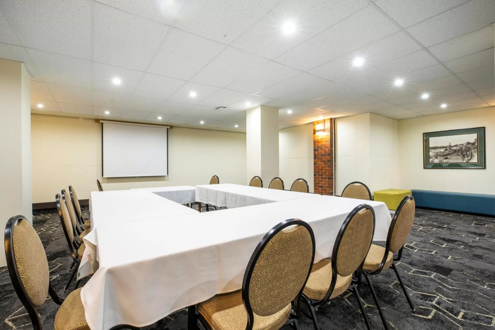 Meeting/conference room in Nightelier Devonport Gateway Hotel
