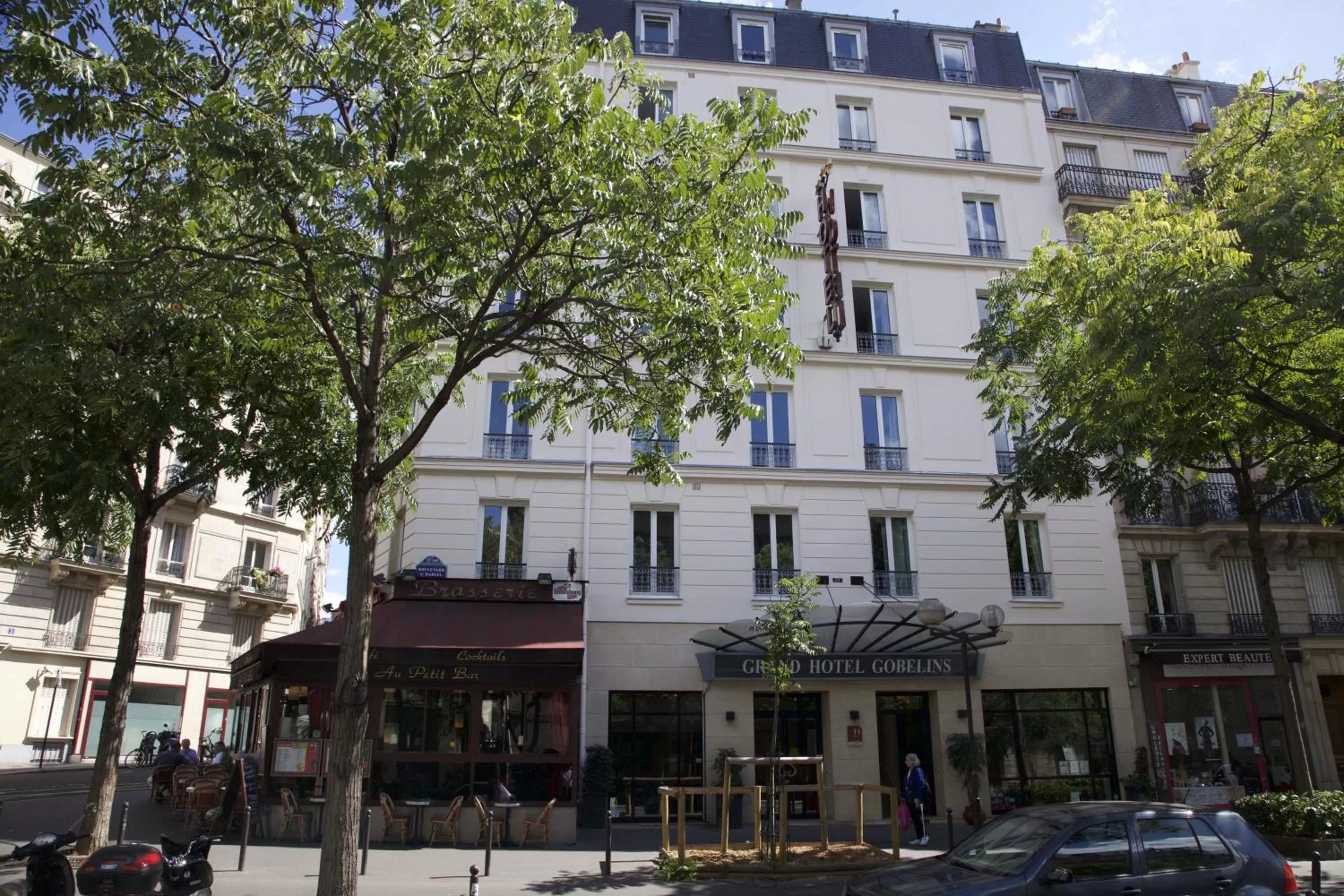 Property building in Grand Hôtel Des Gobelins