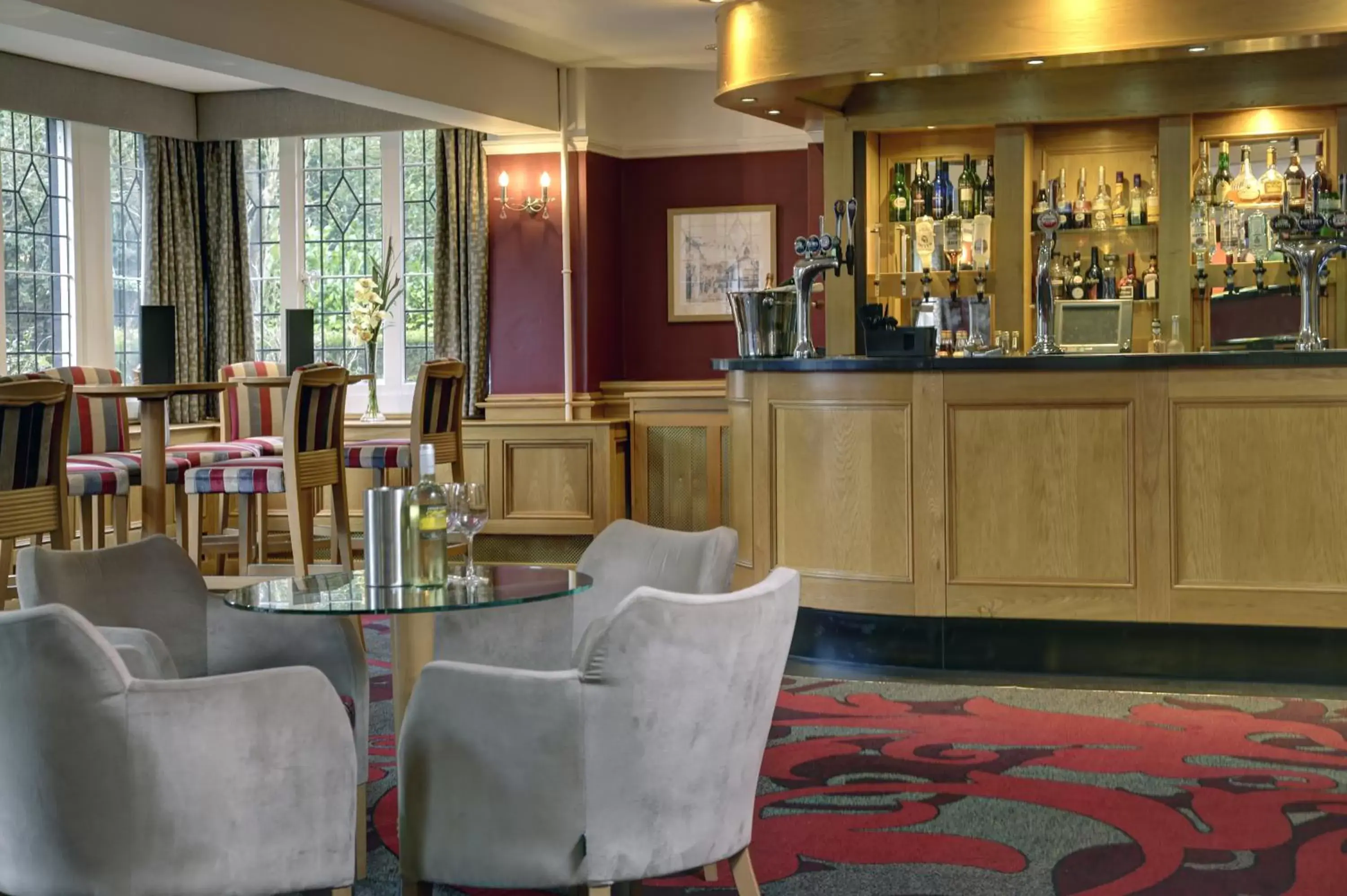 Restaurant/places to eat in Mere Court Hotel