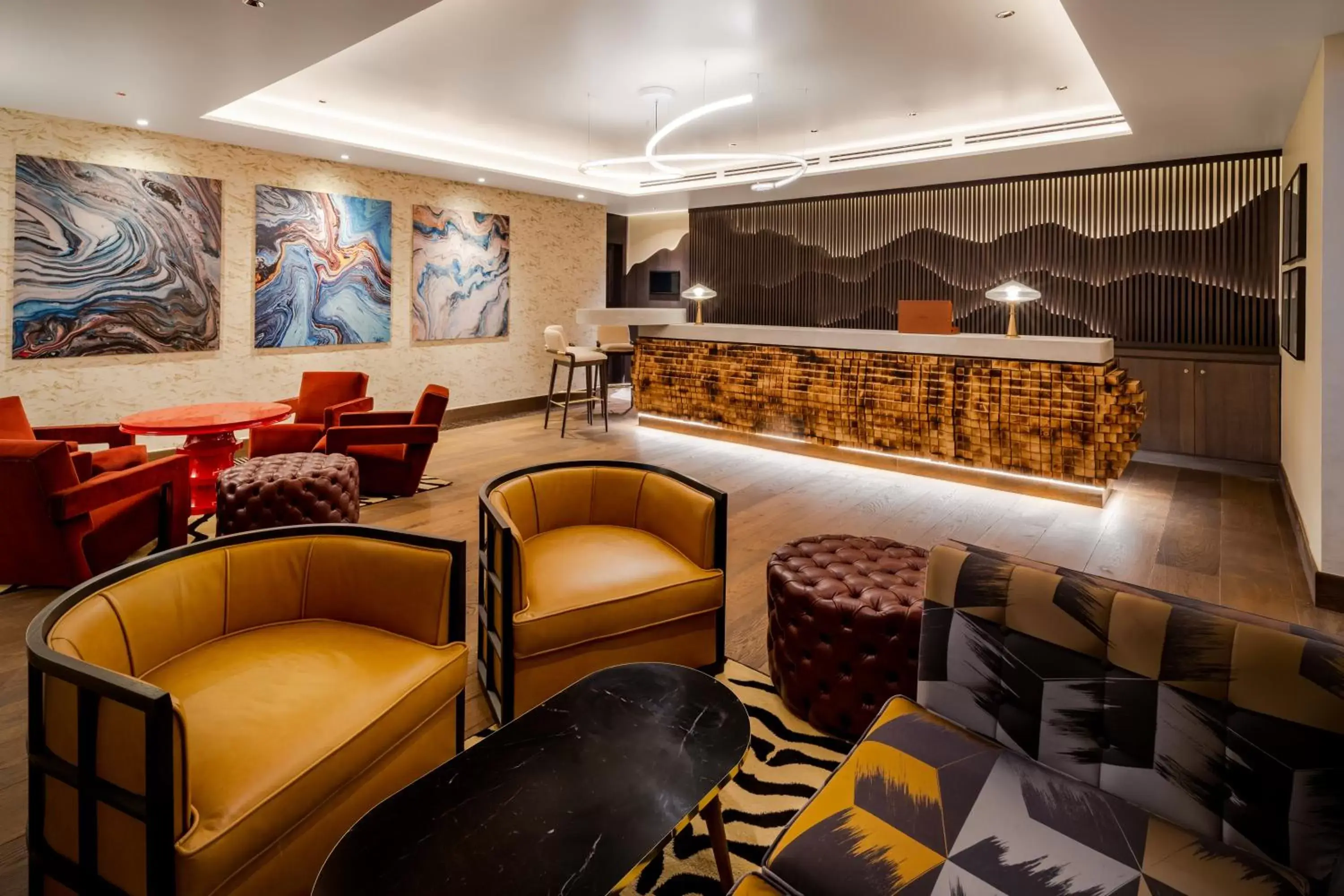 Lobby or reception, Lounge/Bar in FIVE Zurich - Luxury City Resort