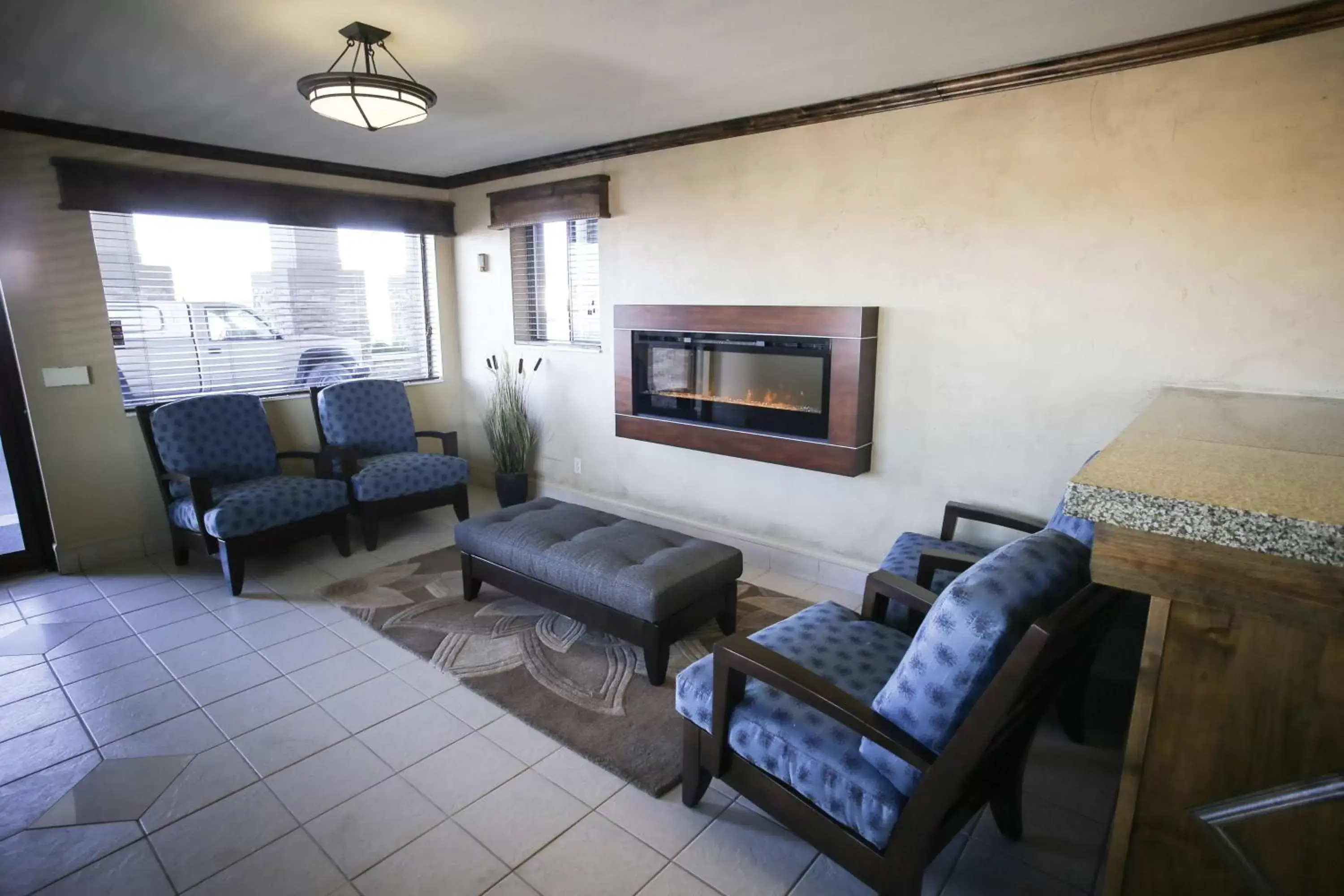 Lobby or reception, Seating Area in Best Western Paradise Inn