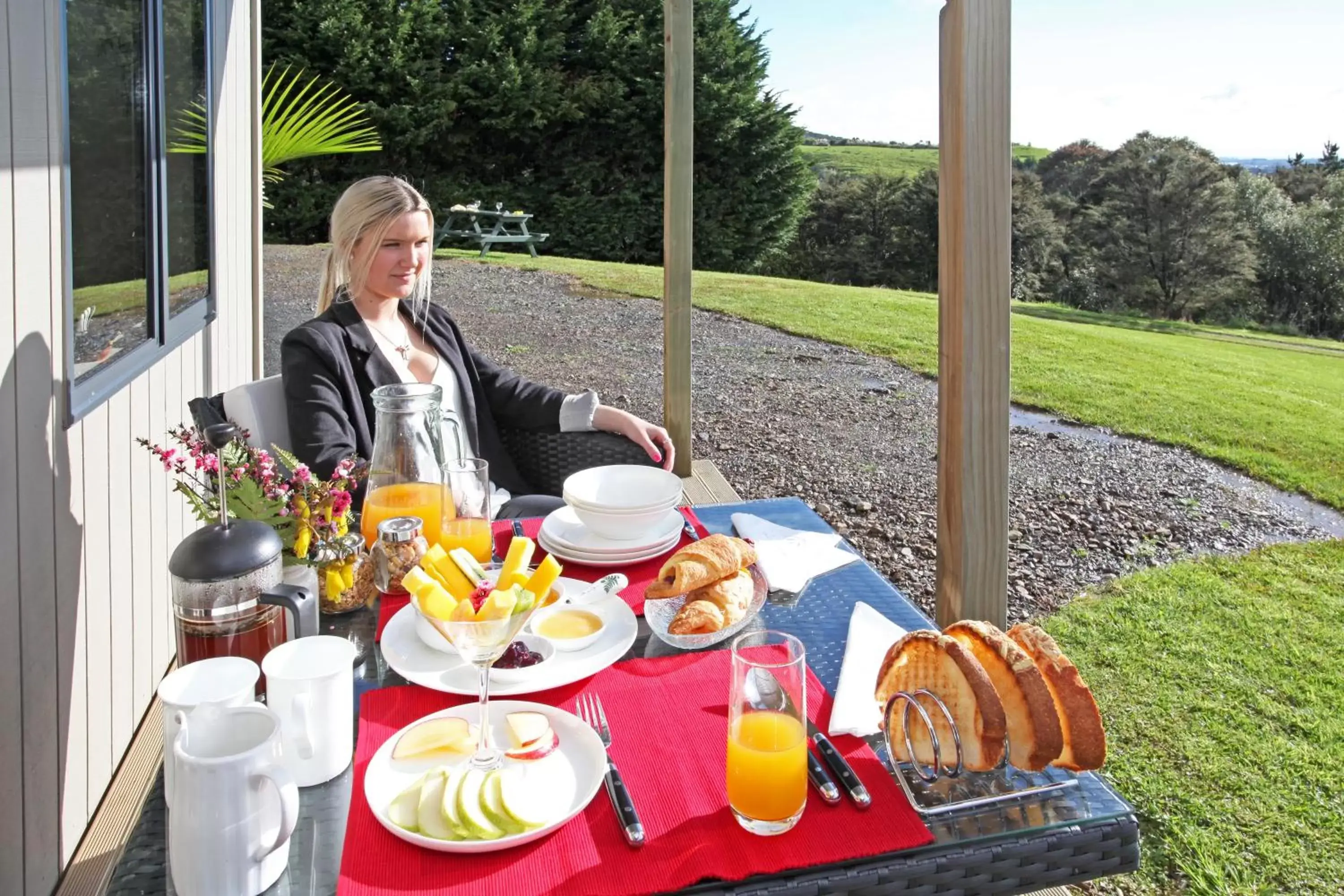 Patio in Auckland Country Cottages