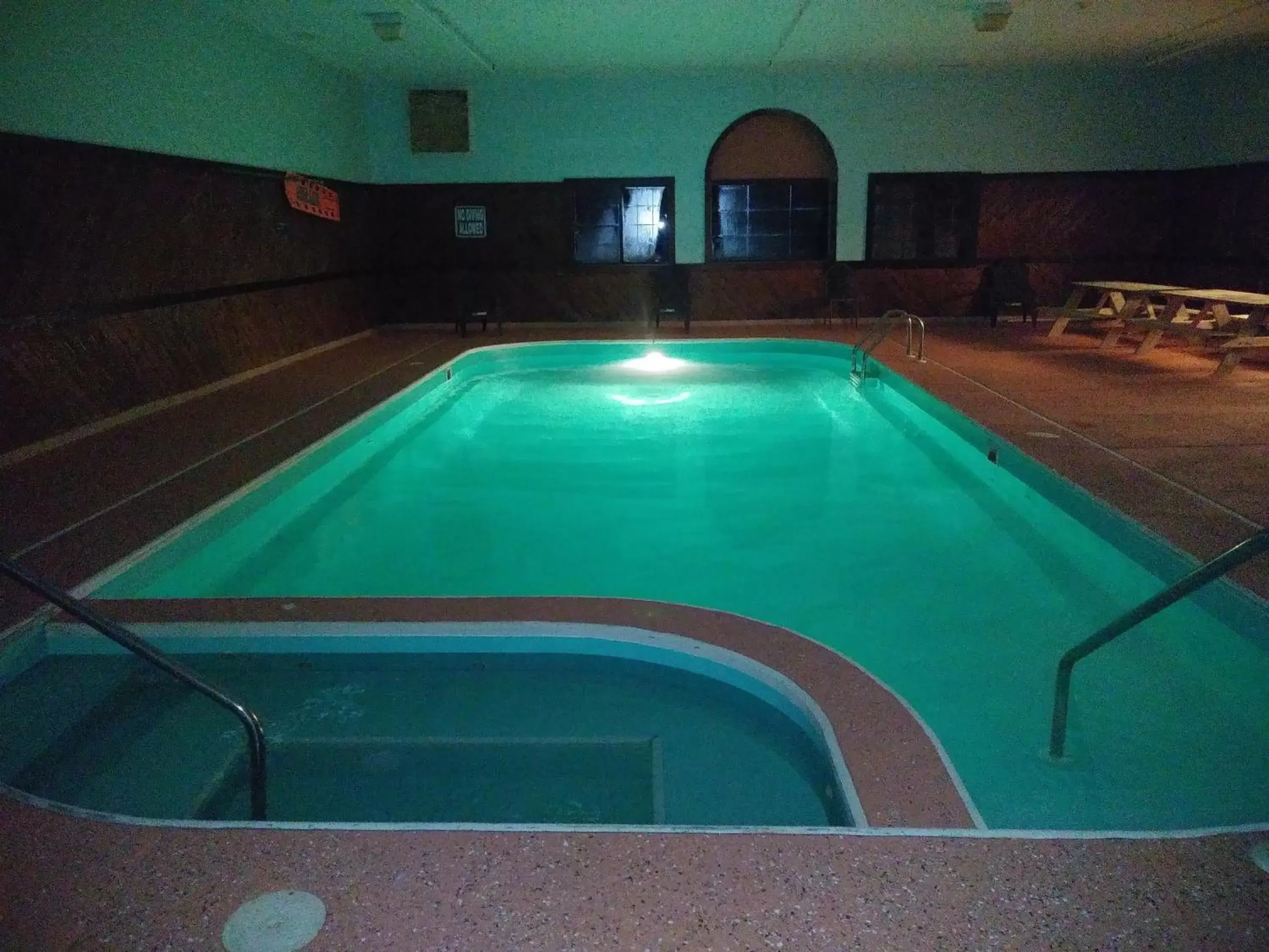 , Swimming Pool in Super 8 by Wyndham Portsmouth