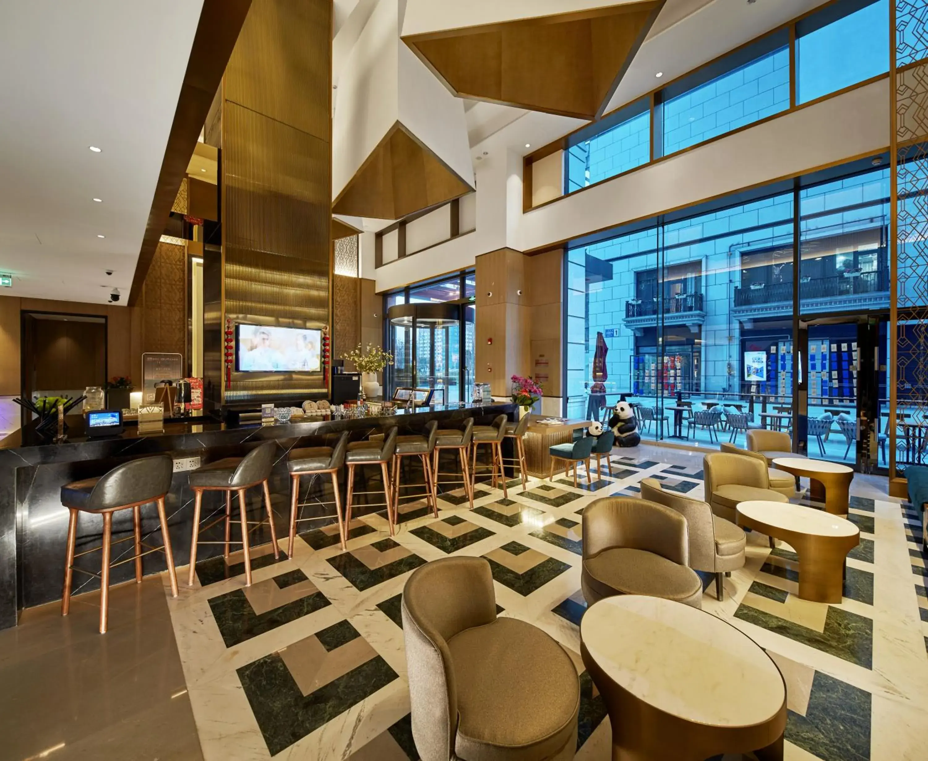 Lobby or reception, Lounge/Bar in Hyatt Place Chengdu Pebble Walk