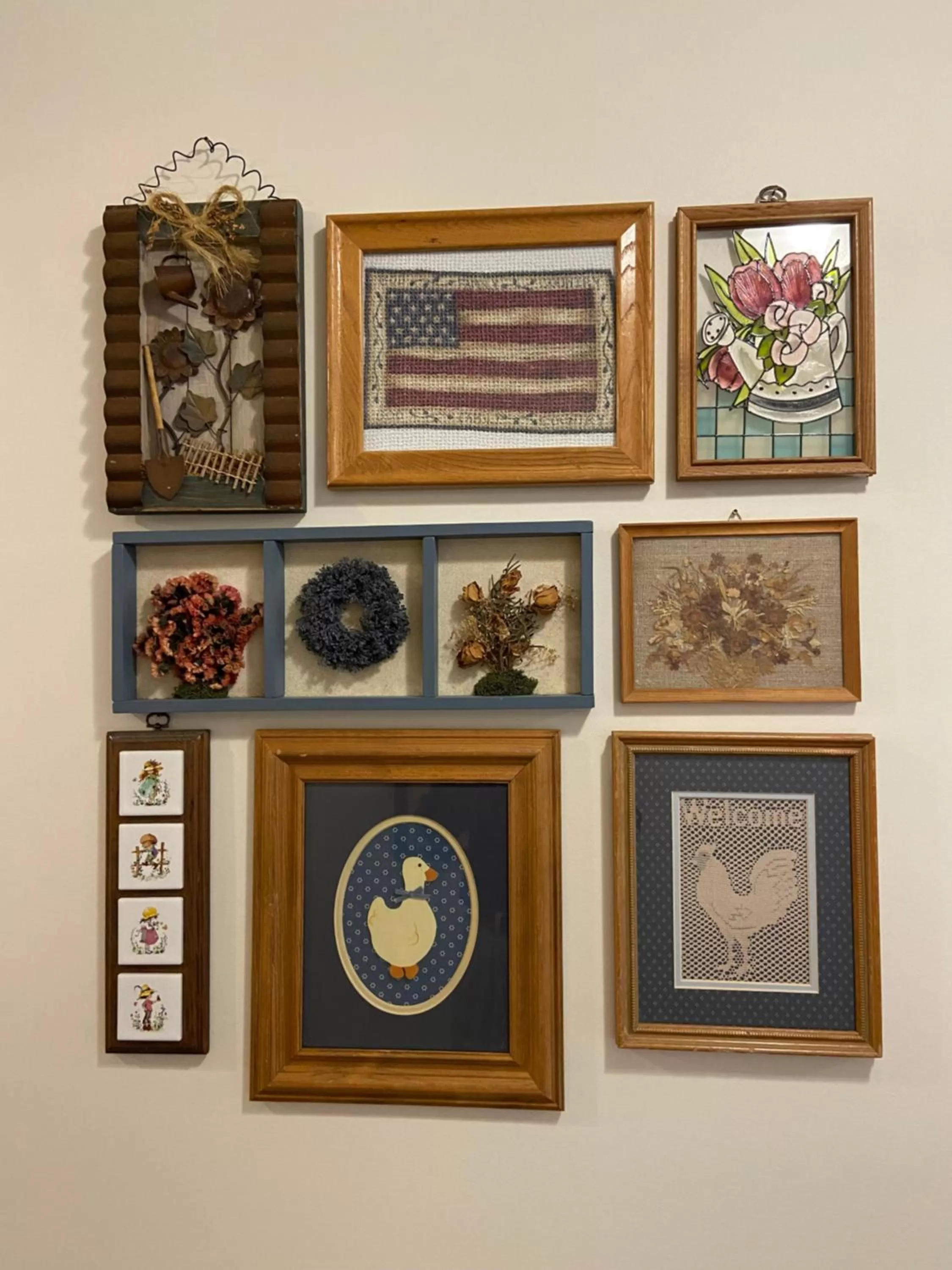 Decorative detail in Country Inn of Hazlet