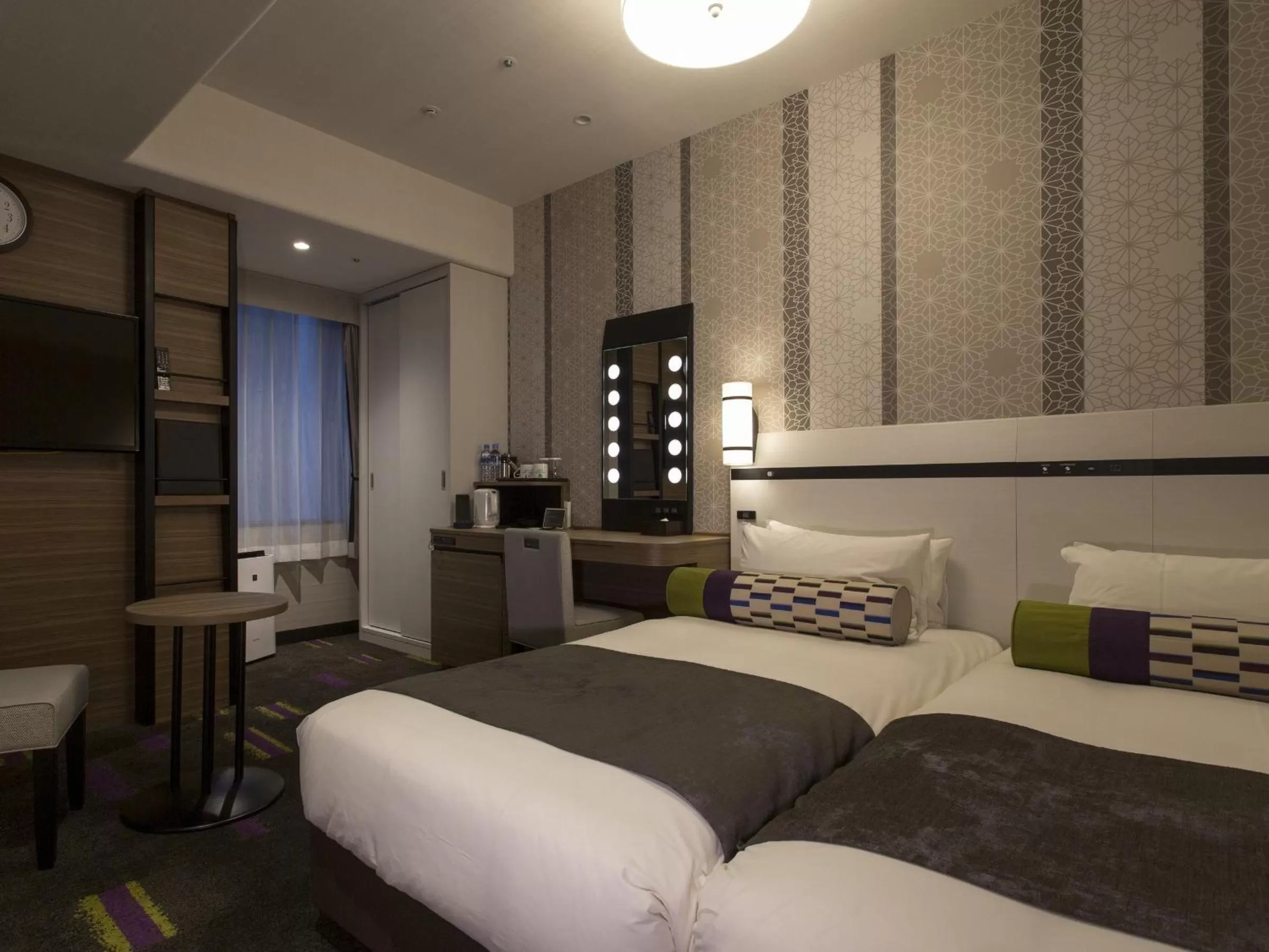 Photo of the whole room, Bed in Hotel Monterey Le Frere Osaka