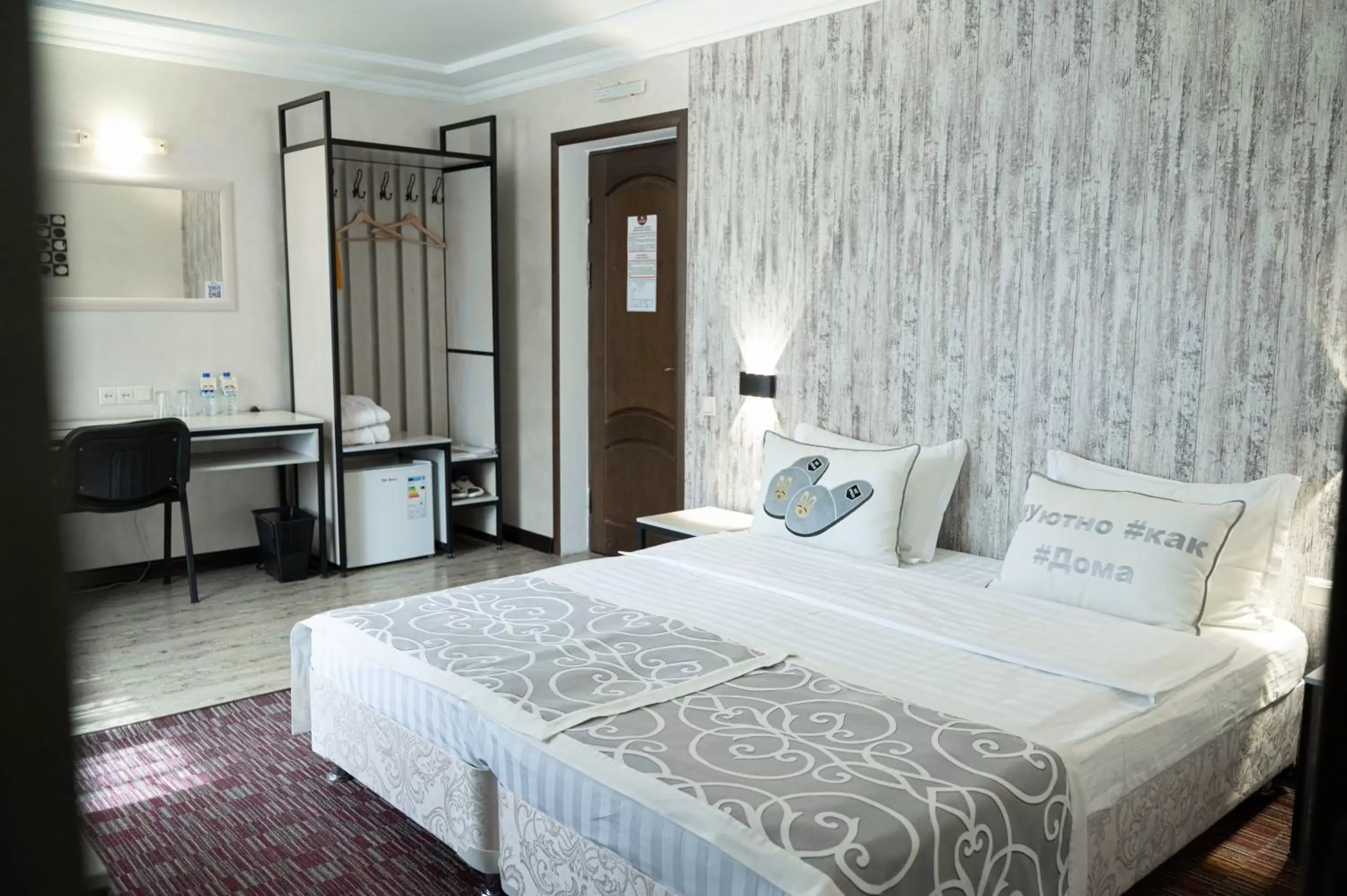 Junior Suite in UYUTNYY DOM Junior Suite in UYUTNYY DOM