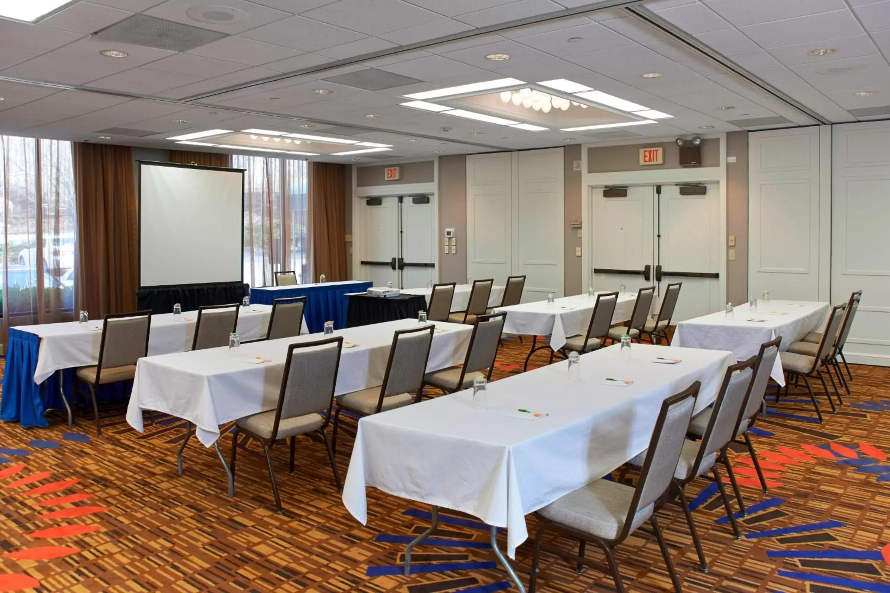 Meeting/conference room in Courtyard Shelton