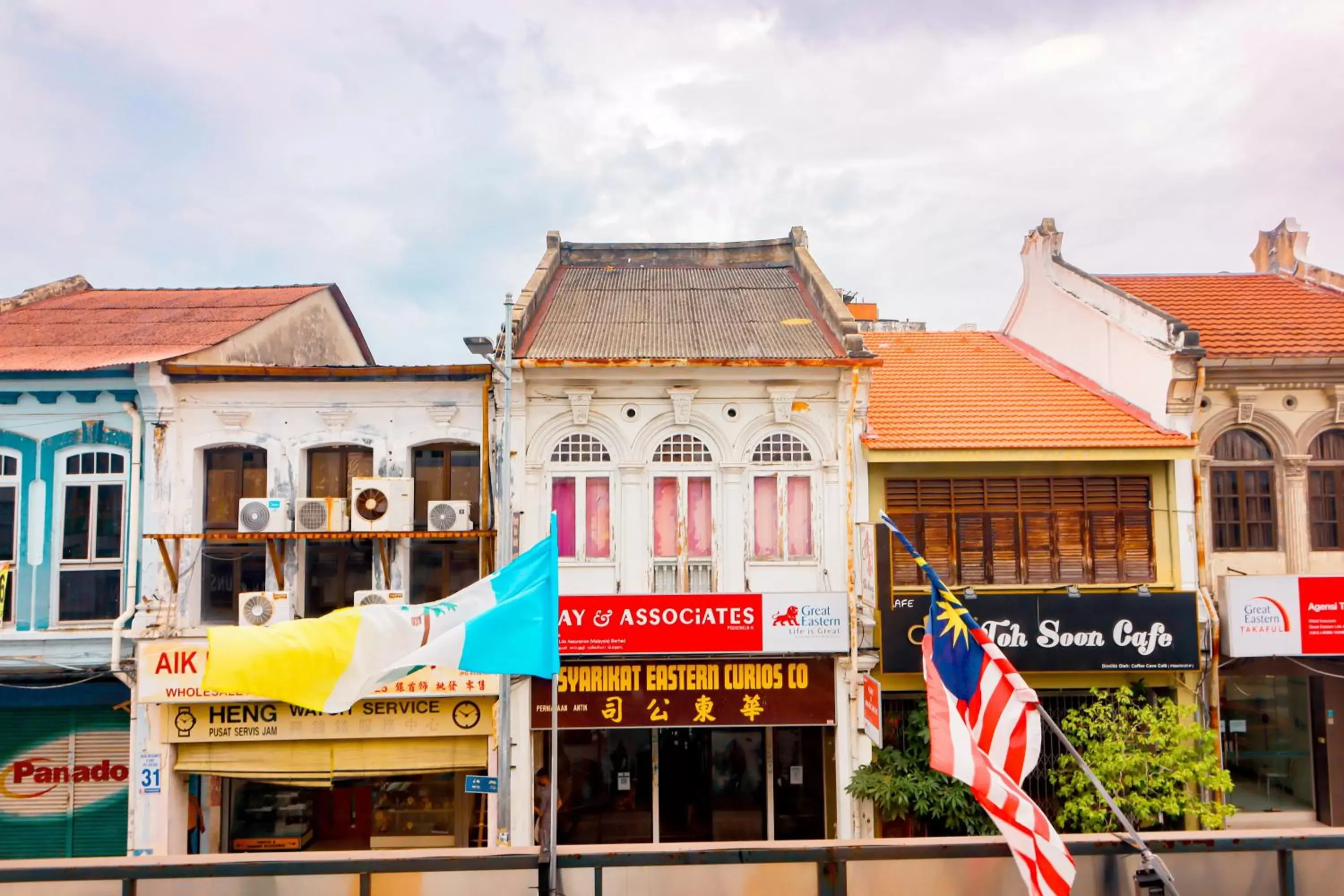 View (from property/room), Property Building in Bishop Hotel