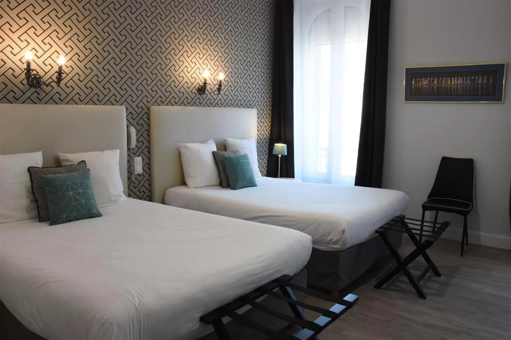 Superior Twin Room in Régina Boutique Hotel