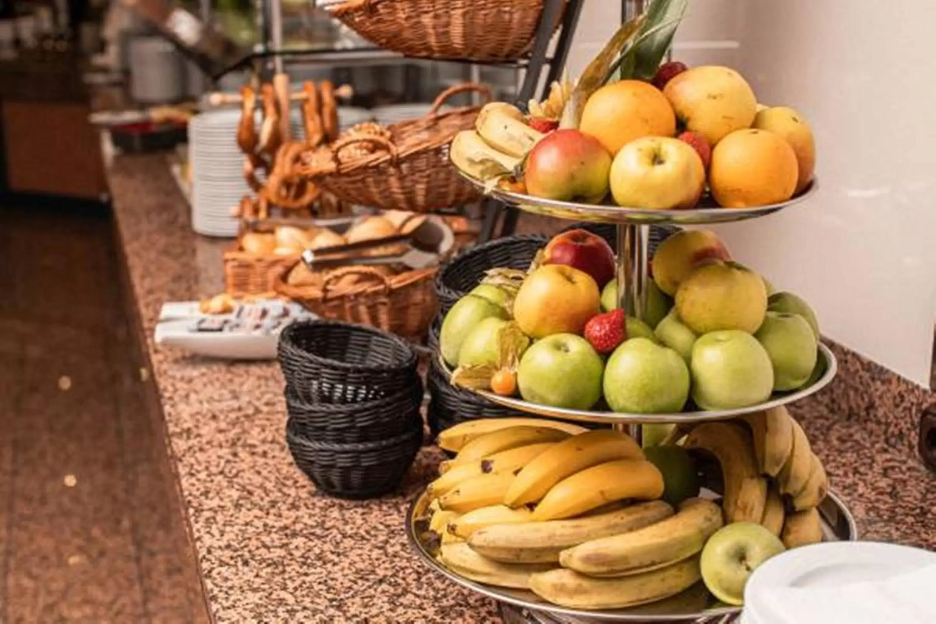 Breakfast, Food in PLAZA Hotel Gelsenkirchen