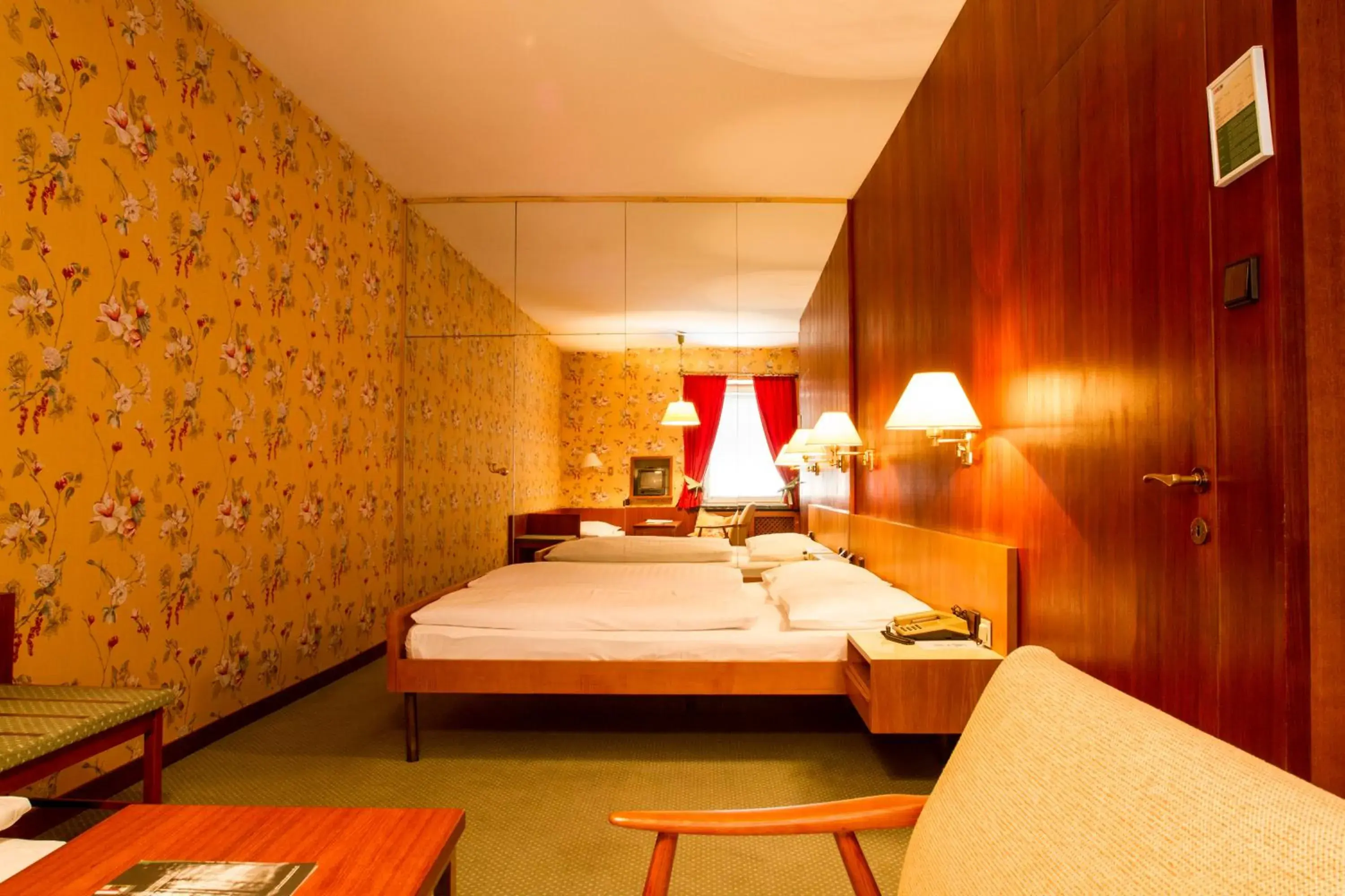 Photo of the whole room in Hotel Hohenstauffen