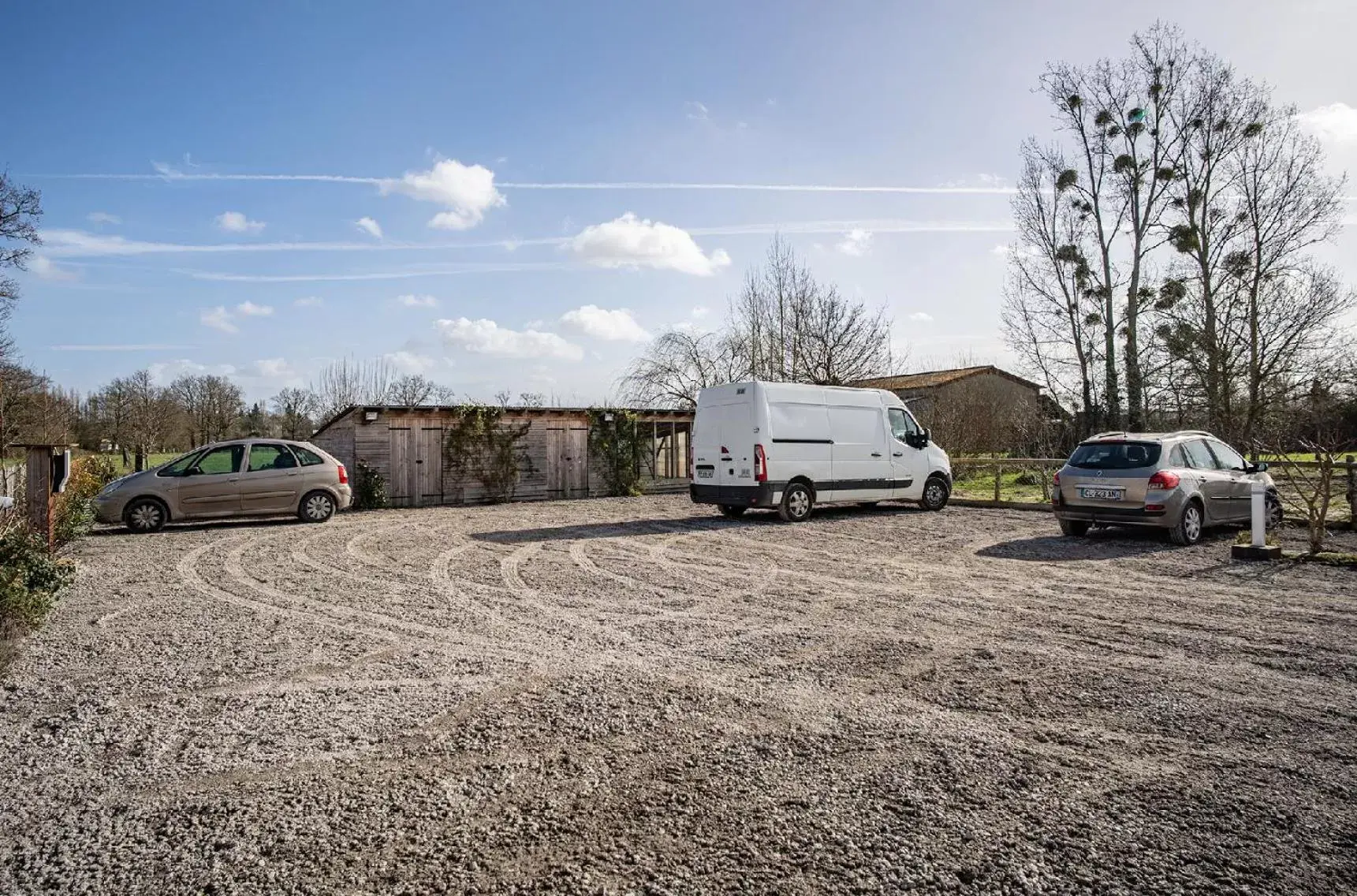 Parking, Property Building in Le jardin des 4 saisons