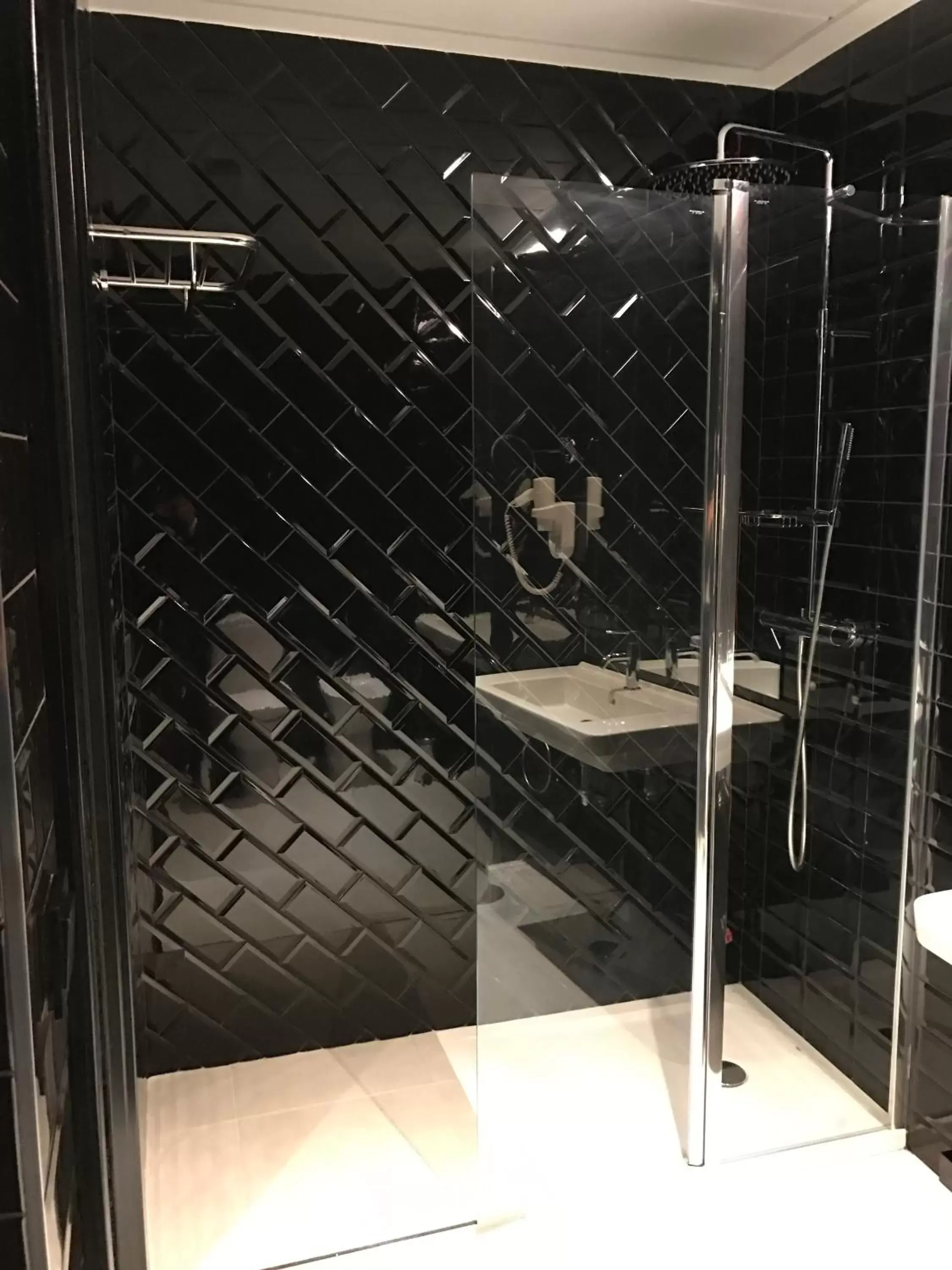 Shower, Bathroom in Costa del Sol Torremolinos Hotel