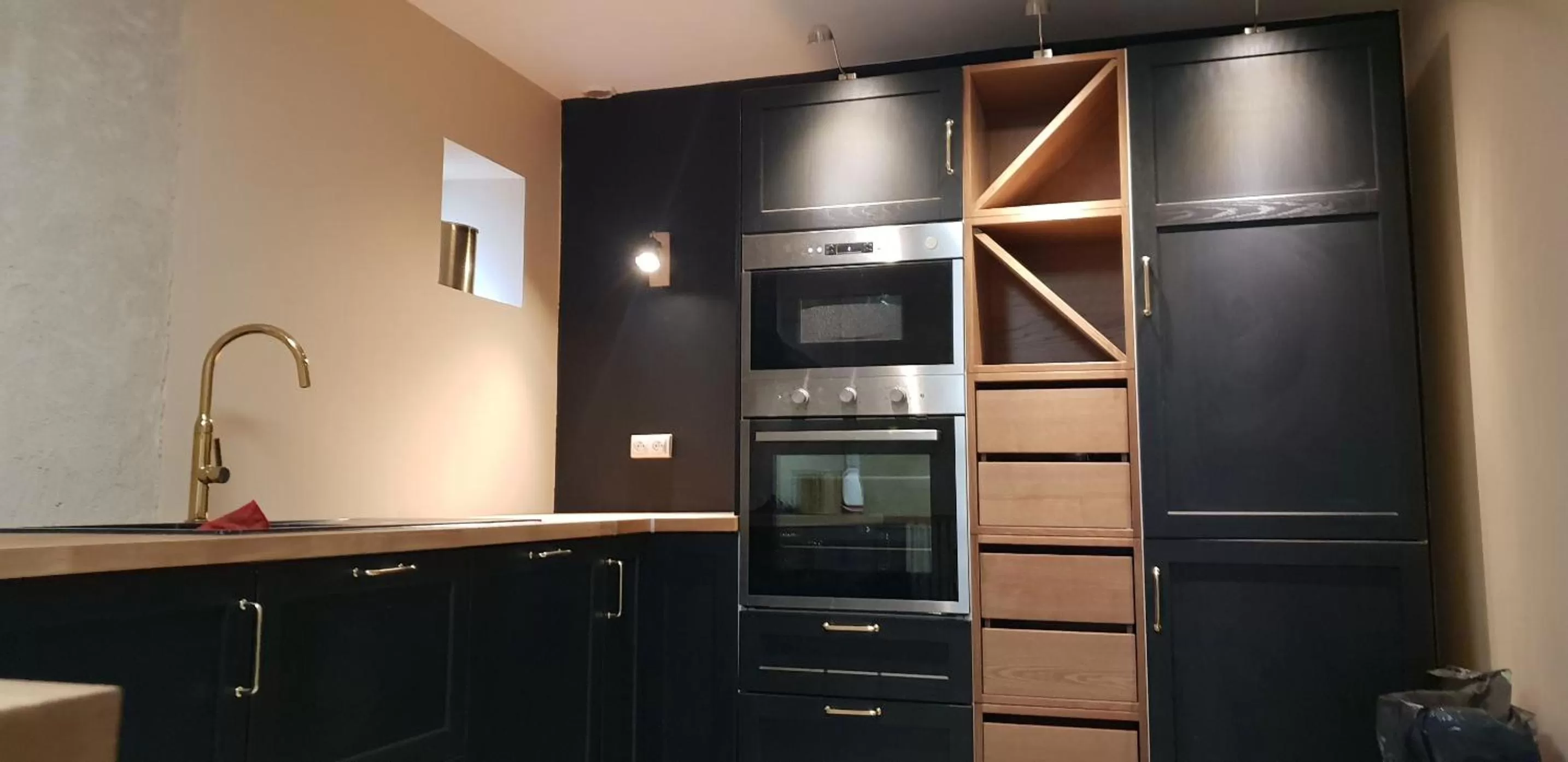 Kitchen or kitchenette, Kitchen/Kitchenette in NATURE & CHATEAUX