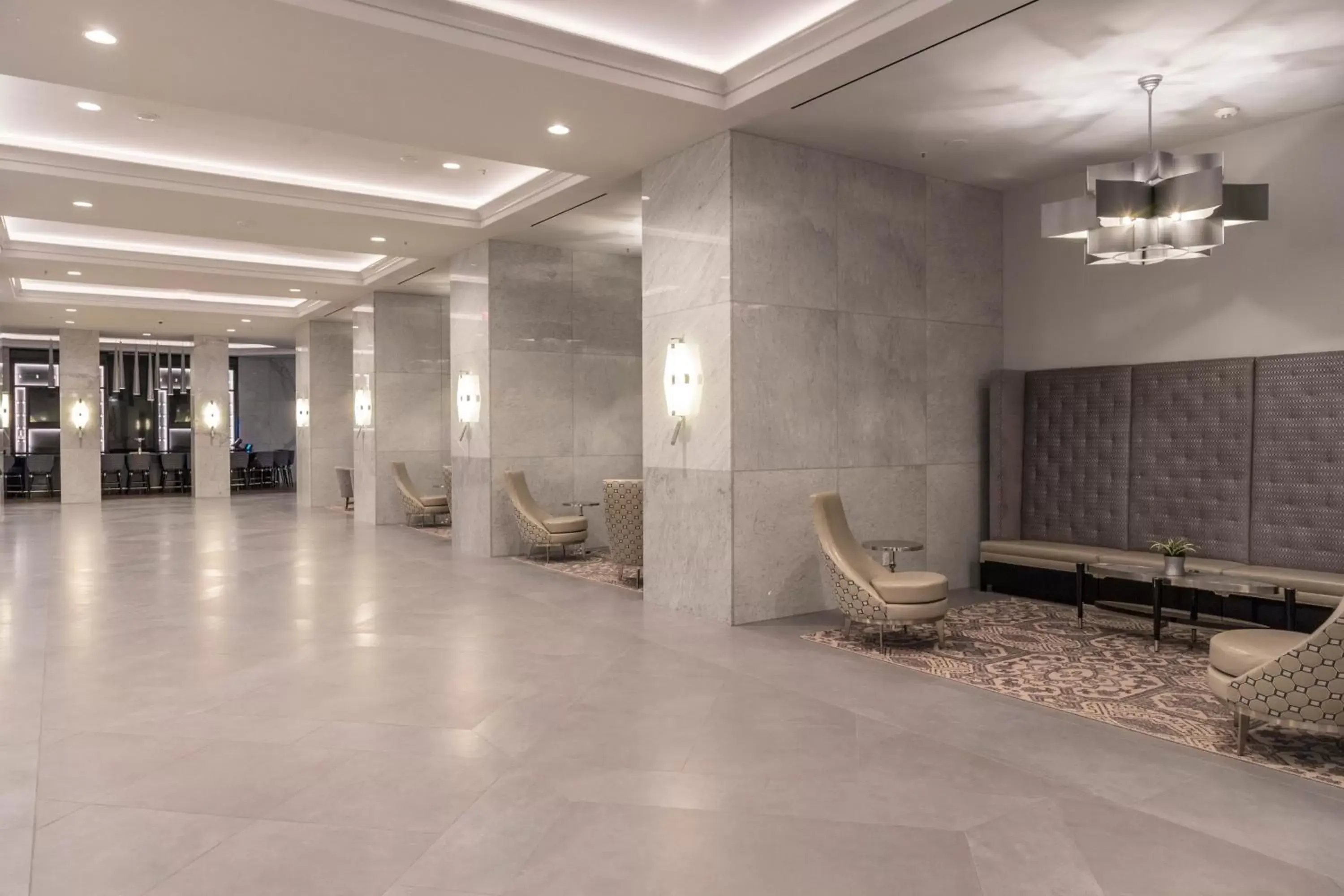 Seating area, Bathroom in The Jung Hotel and Residences