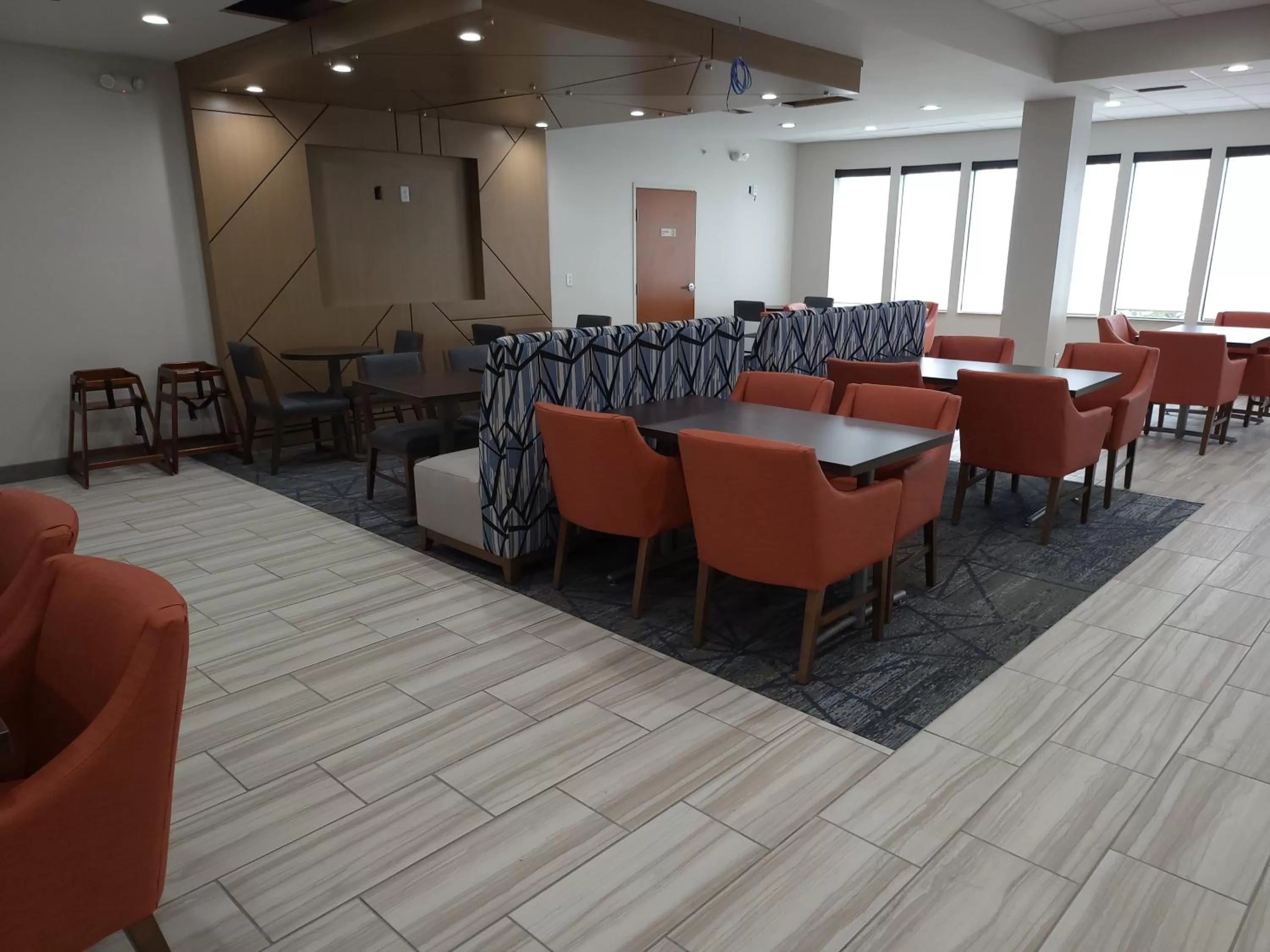 Property building in Holiday Inn Express Hotel & Suites Tipp City by IHG