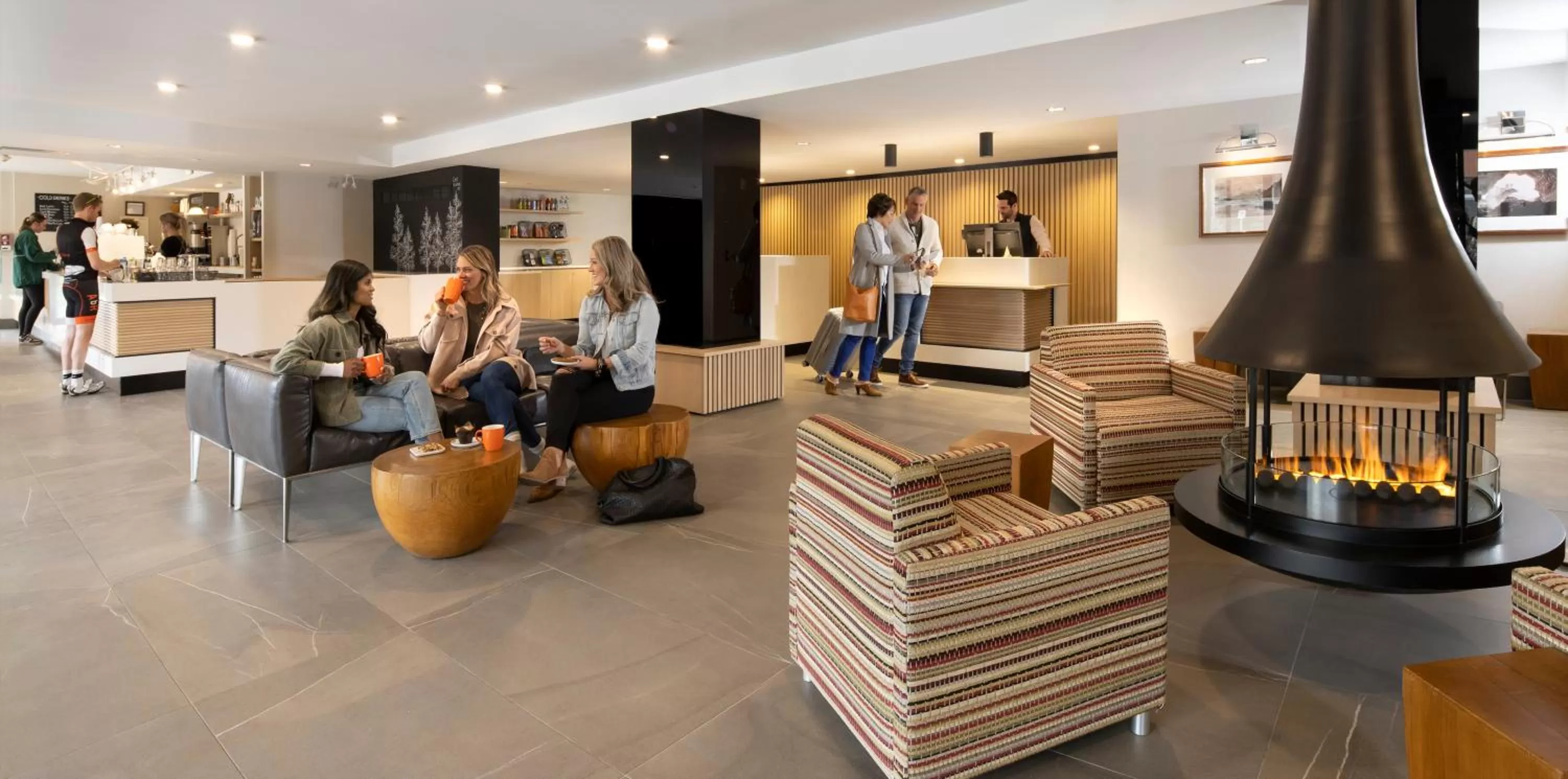 Lobby or reception in Banff Aspen Lodge